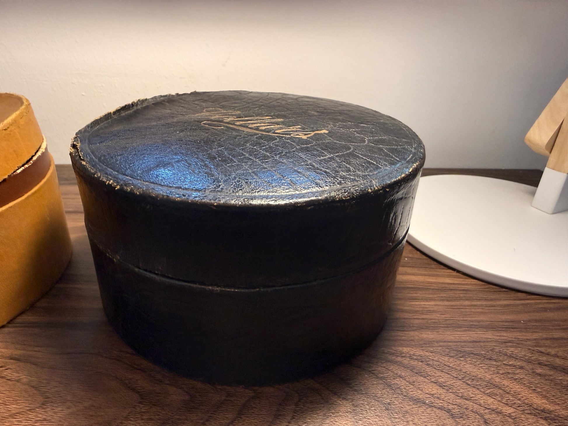 Vintage Collars Round Storage Box | Faux Crocodile Collar Box | Edwardian Gentleman’s Outfitters Box | Display & Storage