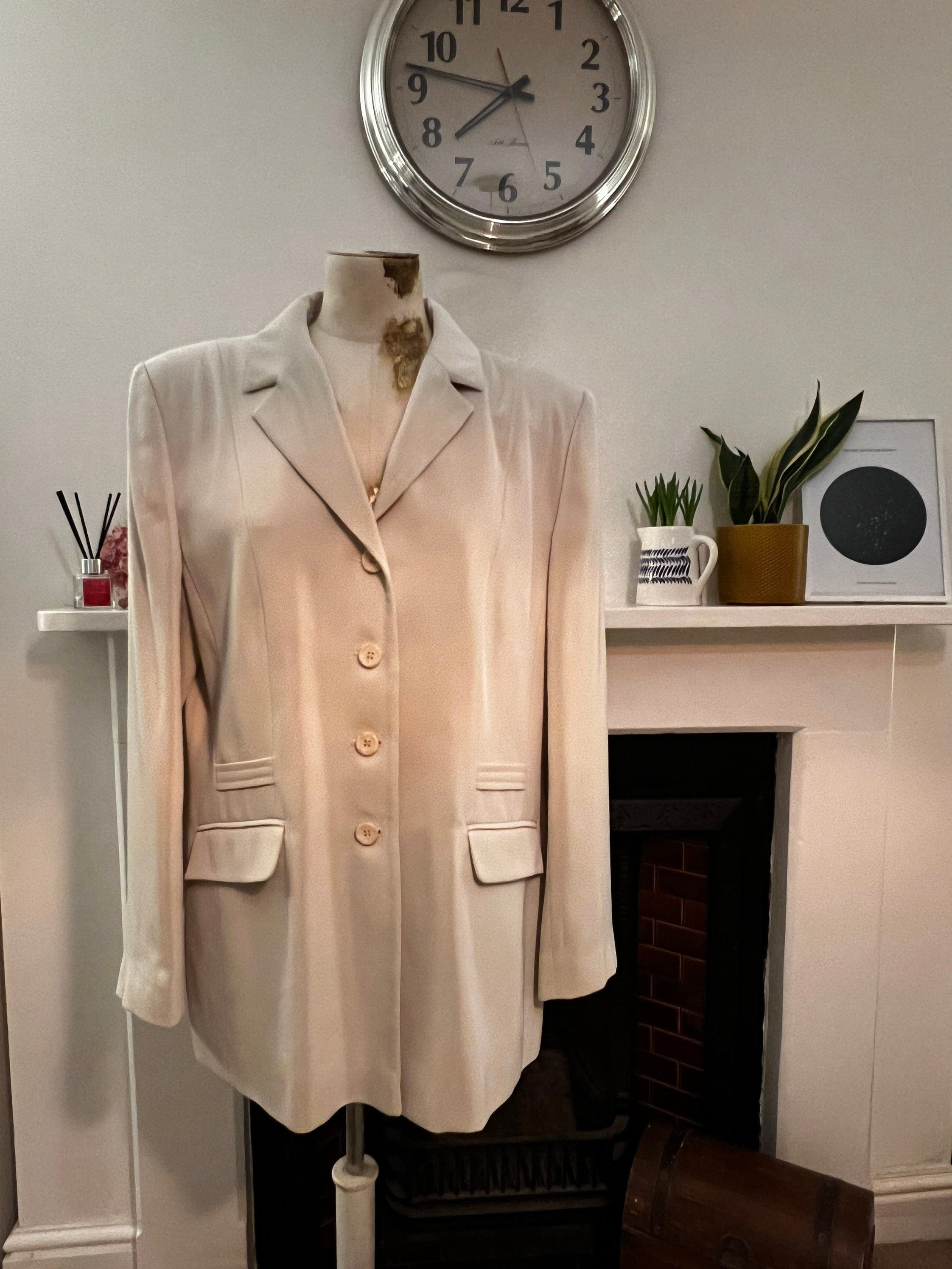 Ladies beige hotsell blazer uk