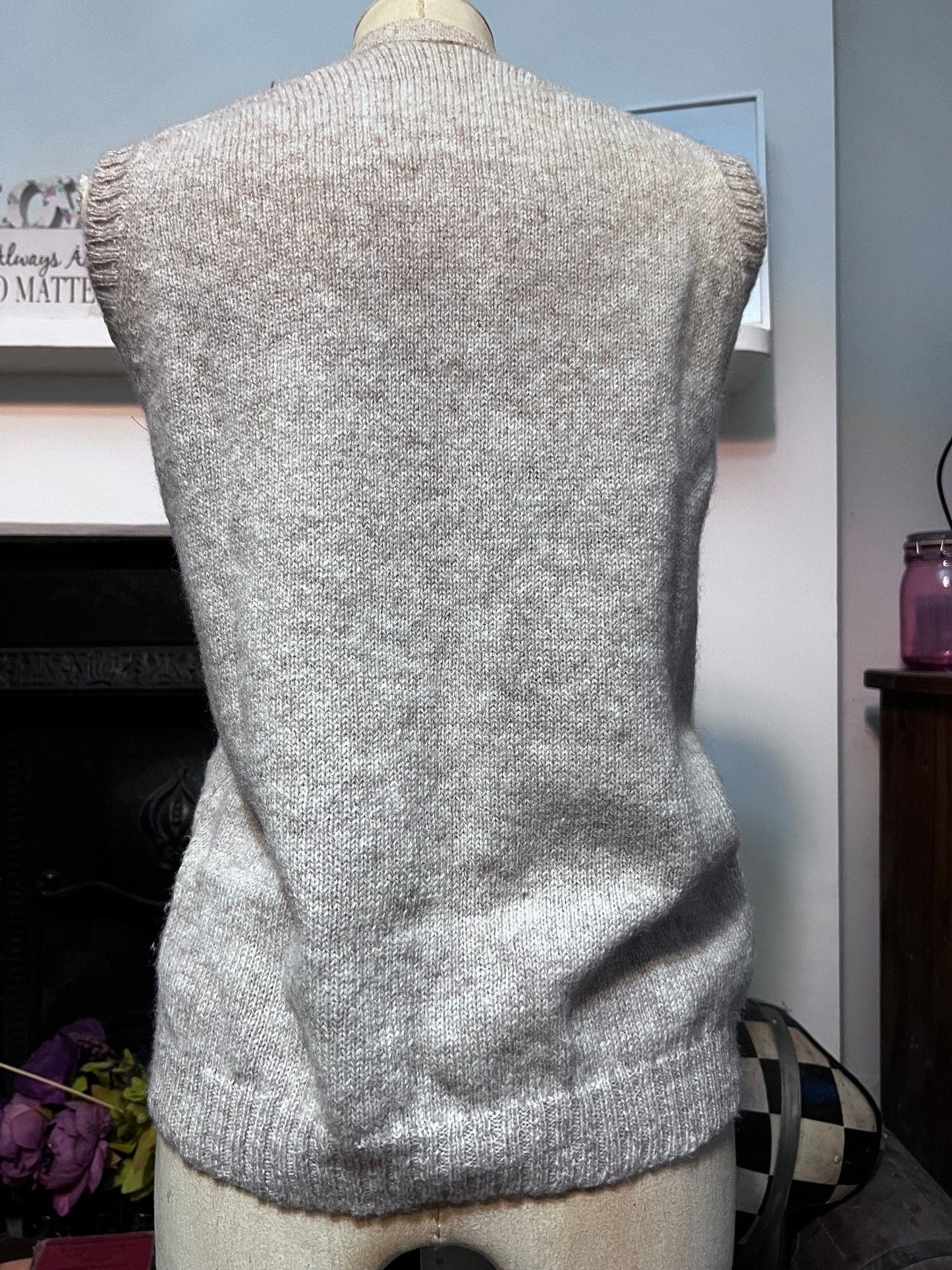 Vintage cream Cardigan sleeveless cardigan cable knit cardigan, vintage, knitwear, vintage vest, 70s cardigan grey tank pockets