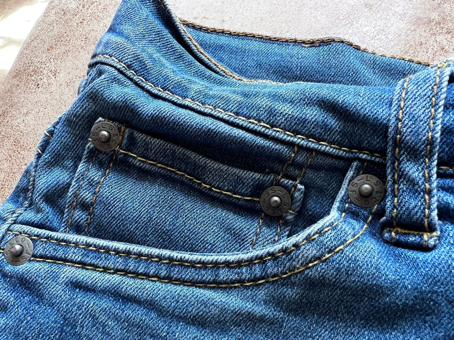 Vintage Denim Short Levi Cut Offs W27 - light stone wash denim shorts - Levi Jeans Cut Offs 502
