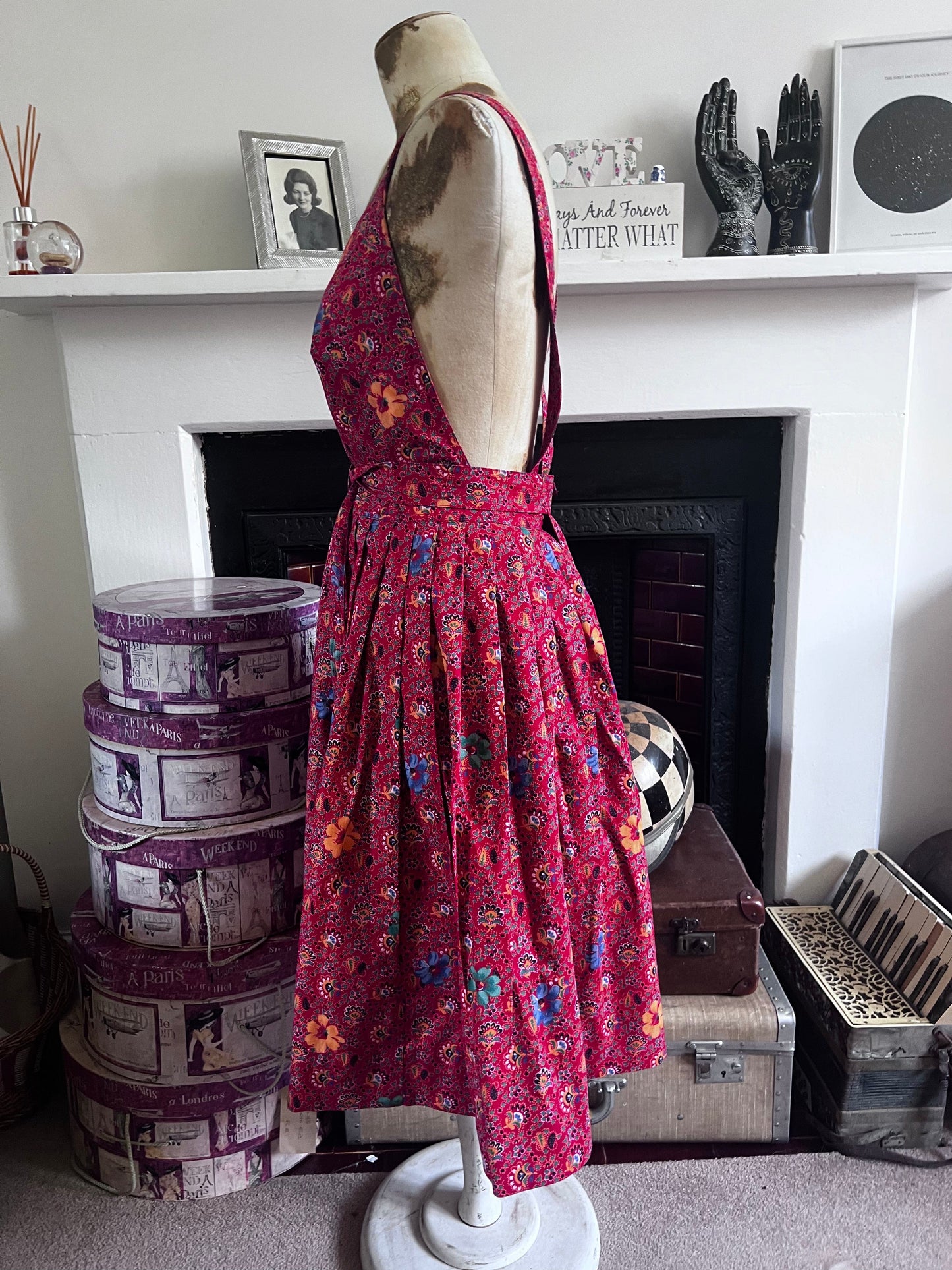 Vintage Dress 1970 Handmade wrap apron Dress liberty floral fabric Size 8-14 - Vintage - vintage dress - vintage fashion vintage handmade