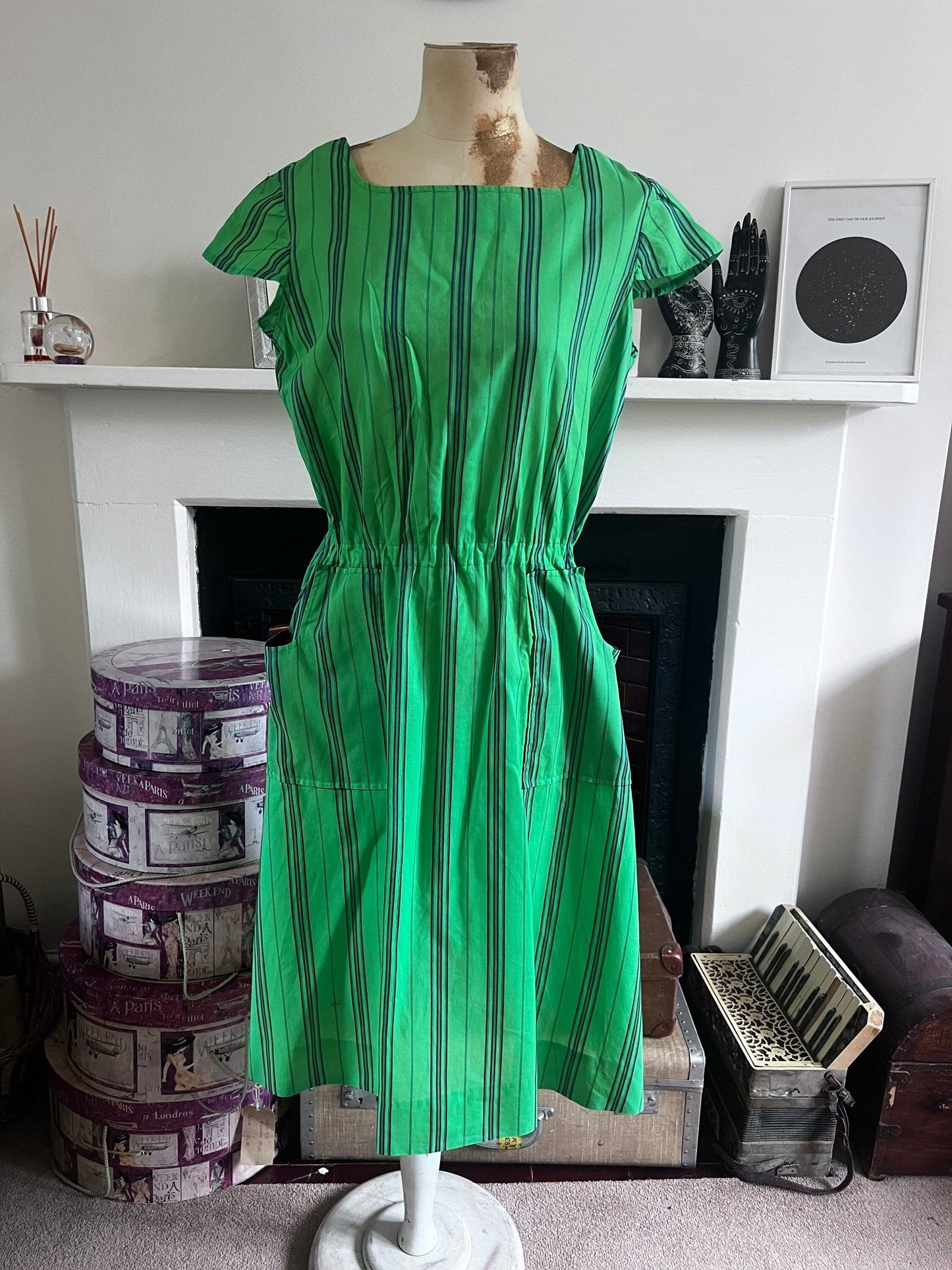 Vintage Dress 50s Handmade Pull On Pull on Dress abstract Green Stripe Size 14 - Vintage - vintage dress - vintage fashion vintage handmade