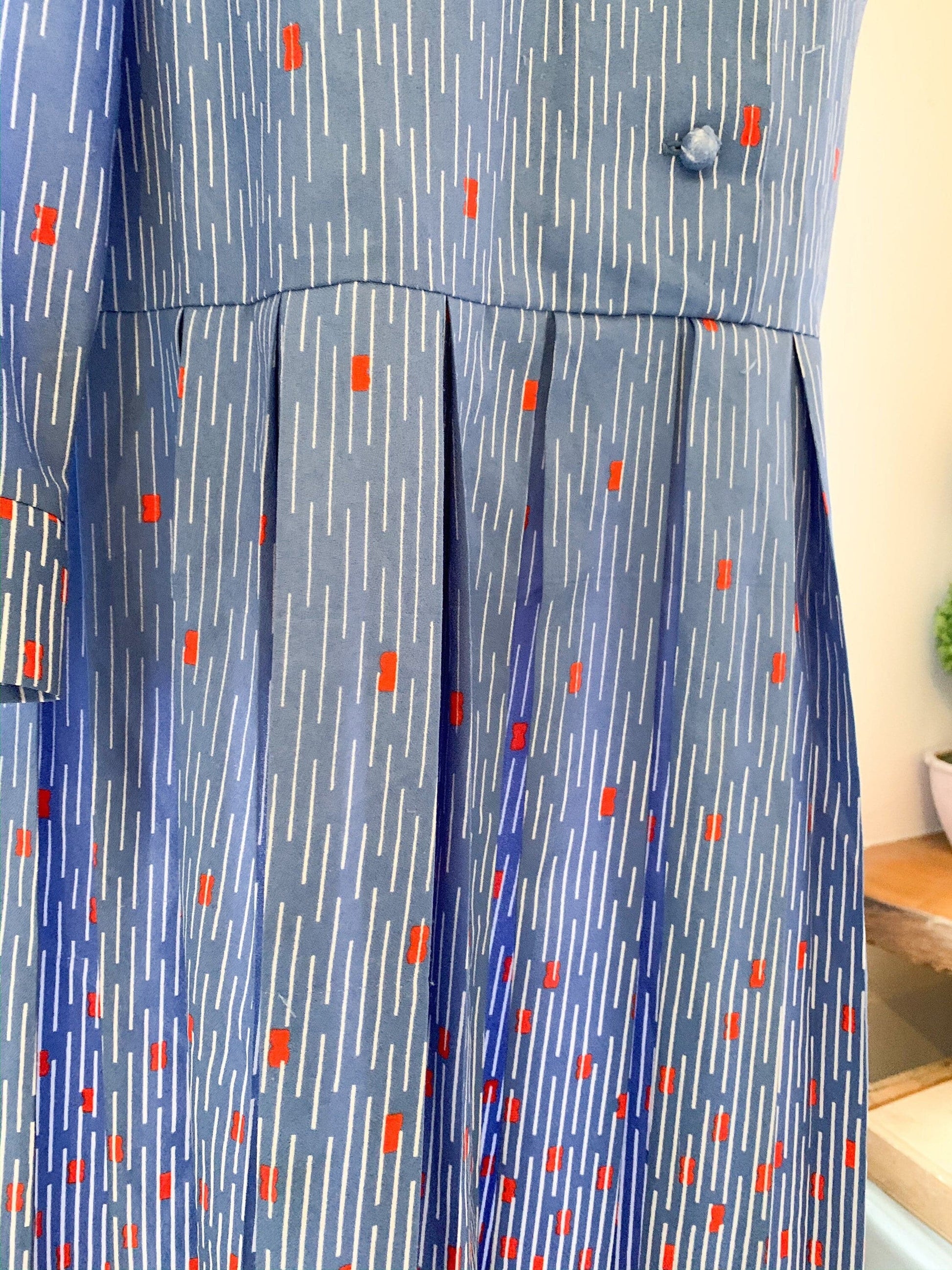 80s dress blue Vintage - Day Dress blue spot pattern pleated dress Rare Plus Size eu 42 size 16 blue and red voluptuous vintage