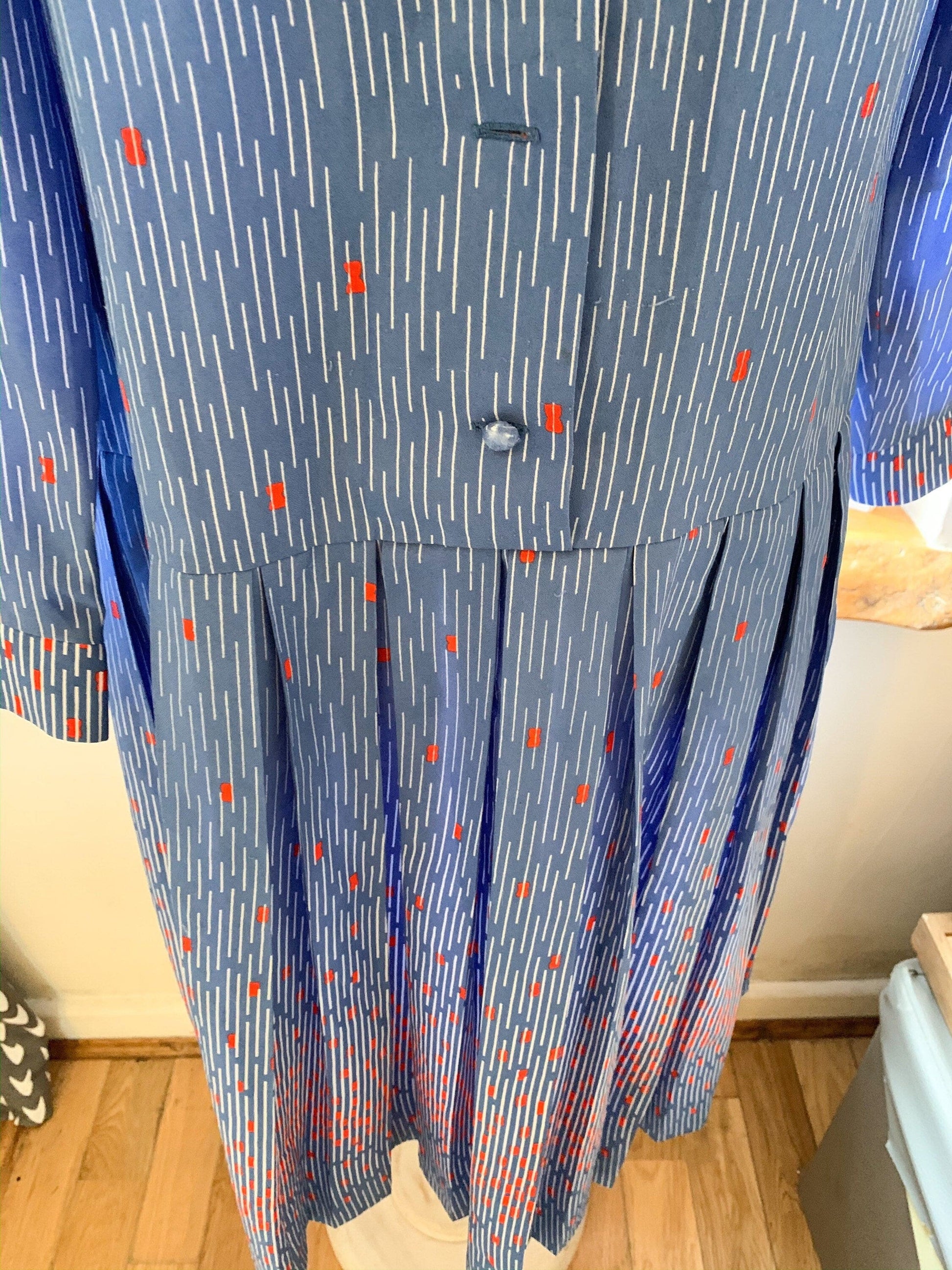 80s dress blue Vintage - Day Dress blue spot pattern pleated dress Rare Plus Size eu 42 size 16 blue and red voluptuous vintage