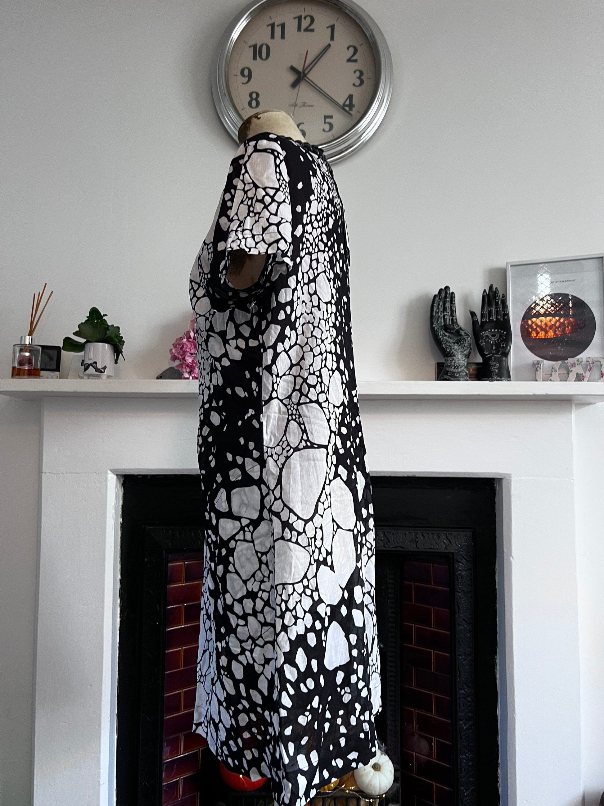 Vintage Jaeger Black White Beaded Tunic Dress With Pockets- Unworn Dead-stock Vintage Tunic Dress UK12