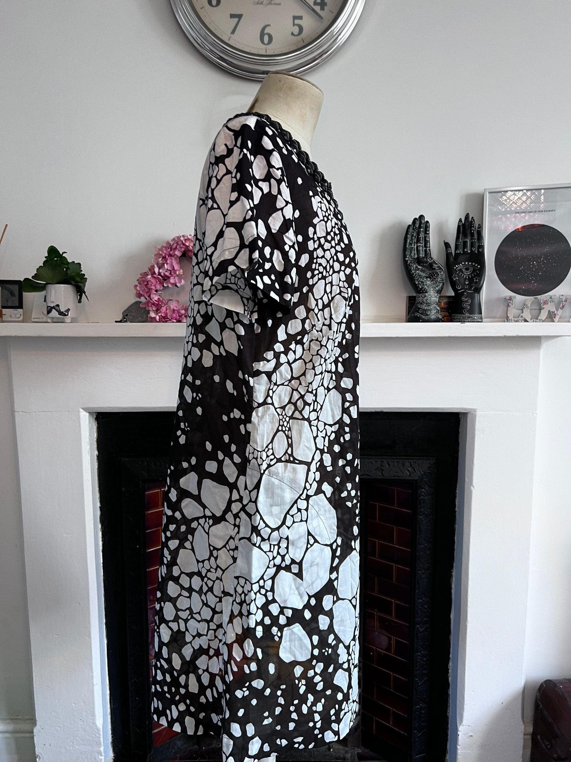 Vintage Jaeger Black White Beaded Tunic Dress With Pockets- Unworn Dead-stock Vintage Tunic Dress UK12