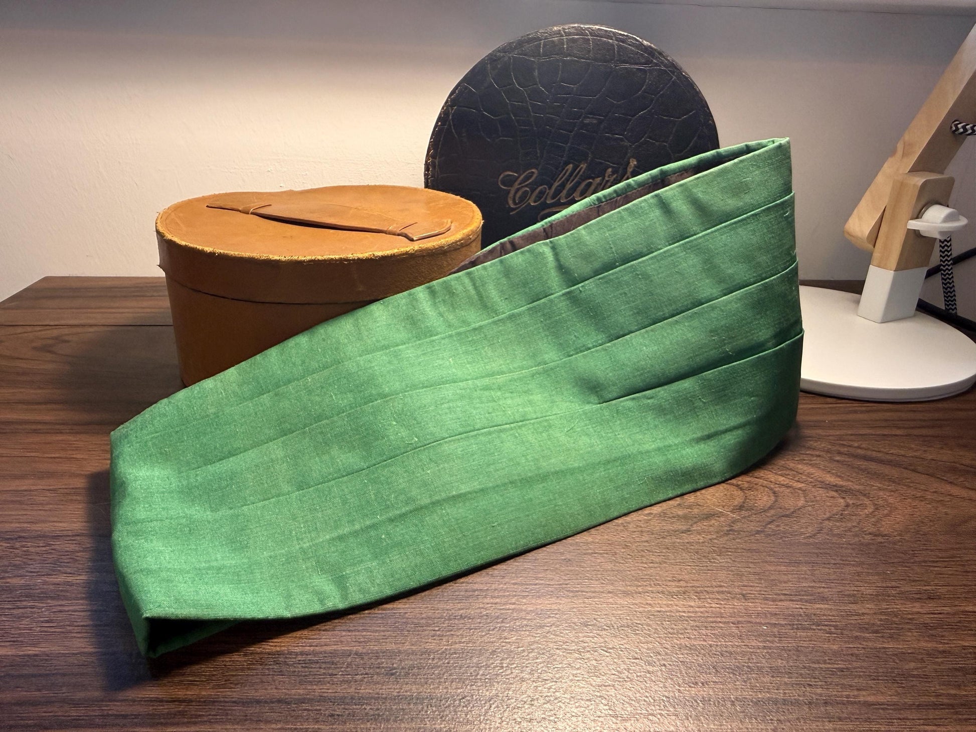 Vintage Emerald Green Silk Cummerbund | Made in England | Adjustable Formal Evening Wear | Black Tie Tuxedo Accessory