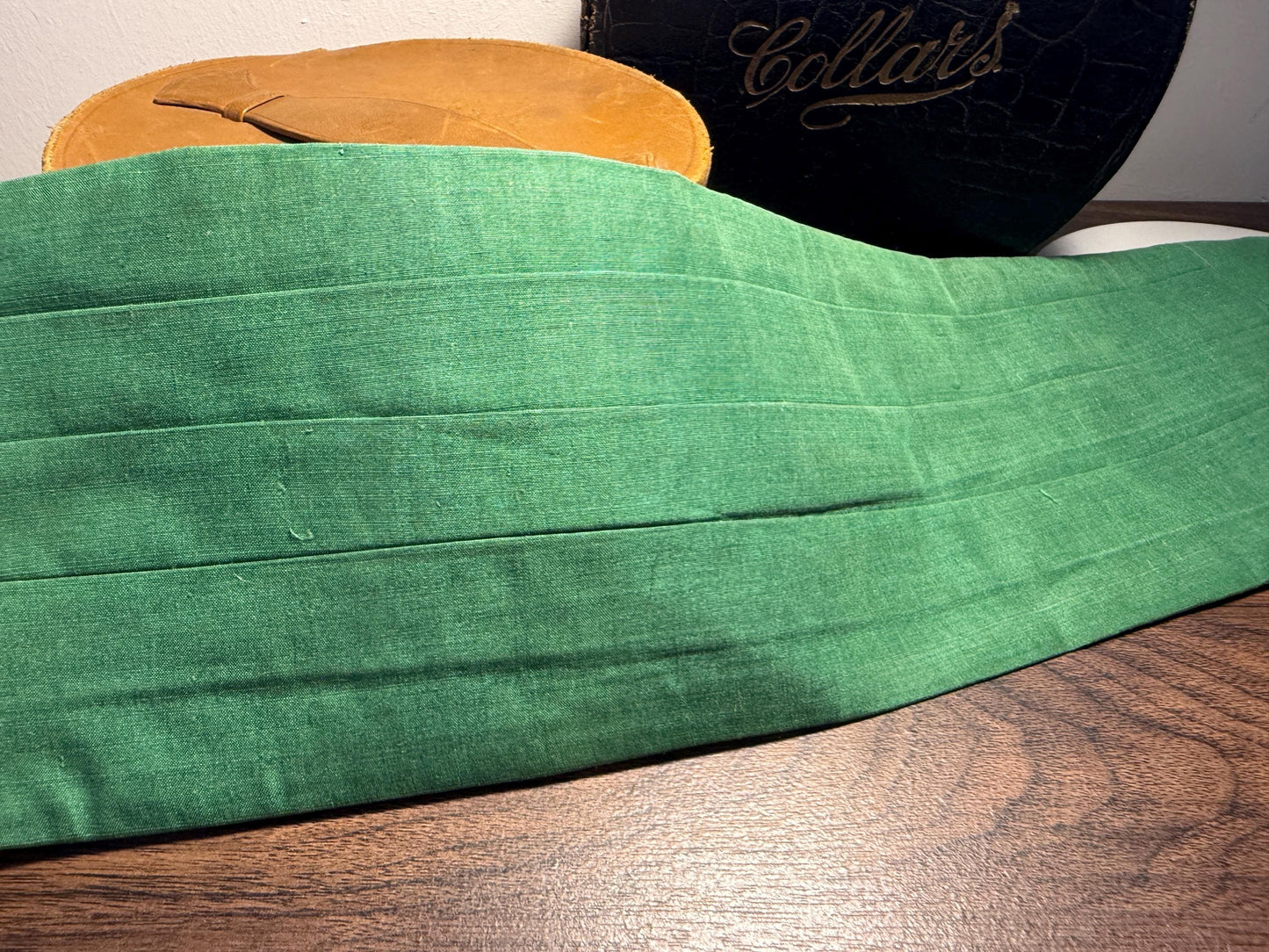 Vintage Emerald Green Silk Cummerbund | Made in England | Adjustable Formal Evening Wear | Black Tie Tuxedo Accessory