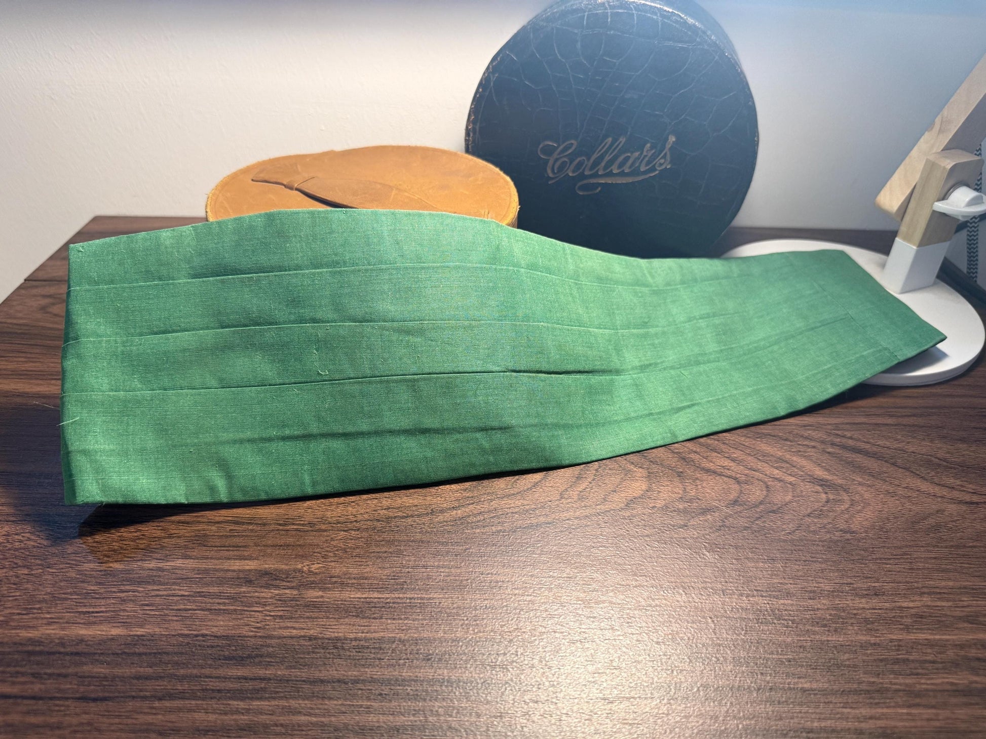Vintage Emerald Green Silk Cummerbund | Made in England | Adjustable Formal Evening Wear | Black Tie Tuxedo Accessory