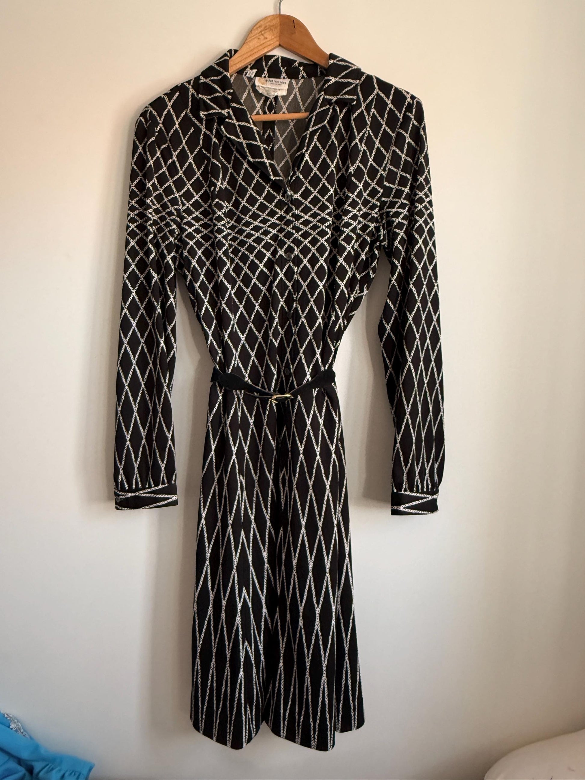 Vintage Giovannozzi Made in Italy Shirt Dress Black & White Chain Print Midi Dress Belted Italian Dress 1980s Designer Dress Smart Vintage