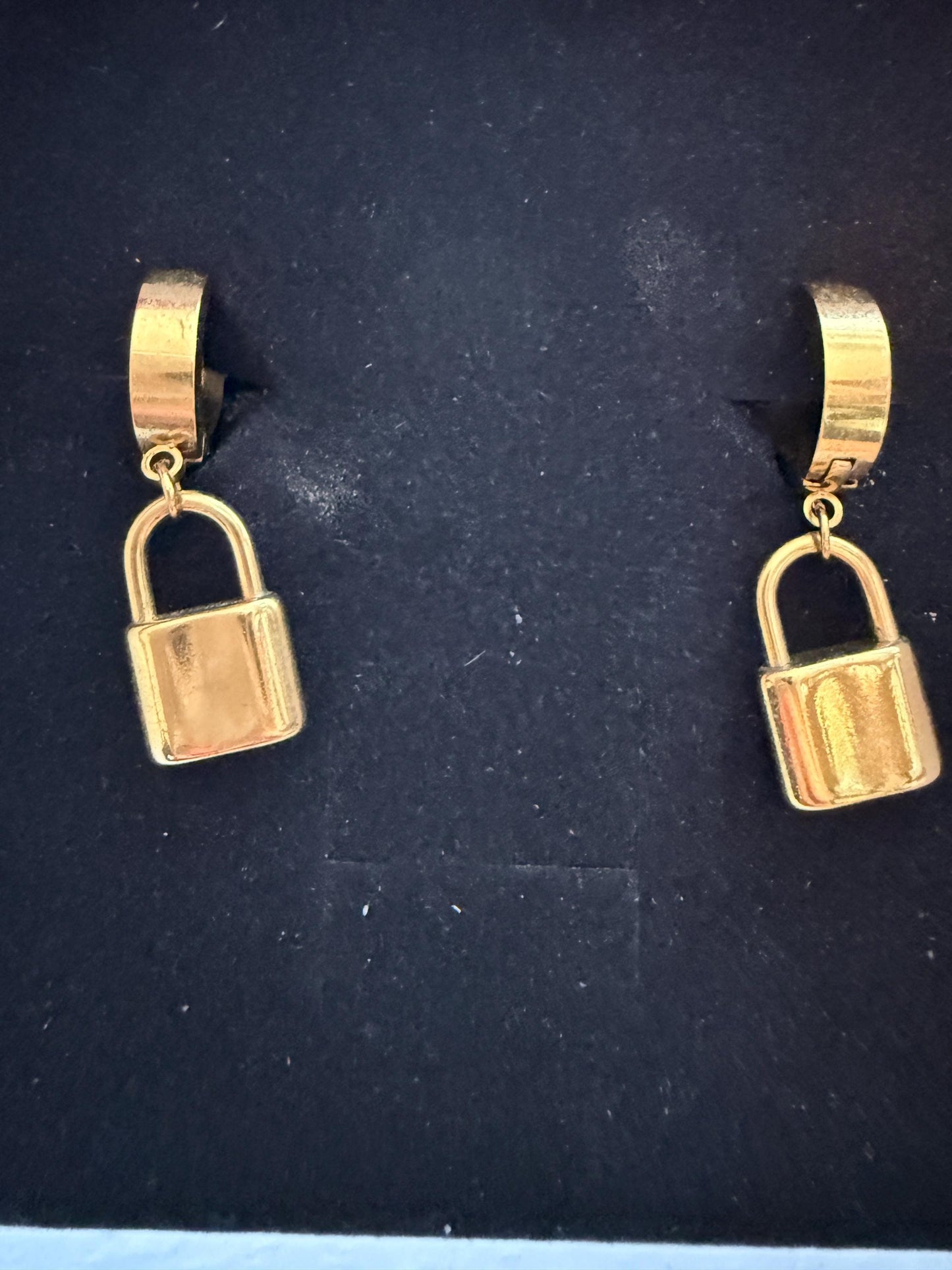 Vintage Gold Tone Padlock Drop Hoop Earrings – Chunky Hinged Hoops – 1980s/1990s Statement Jewellery