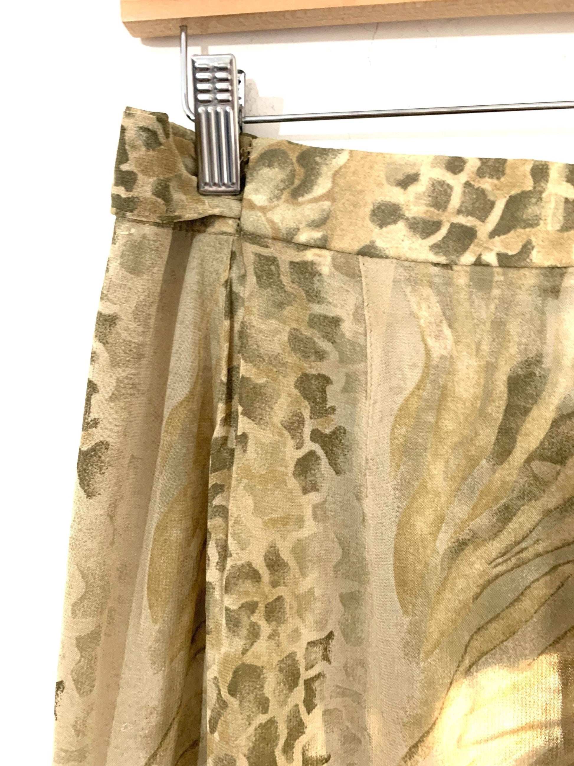 Vintage Green Chiffon Floral Leaf Pattern Skirt Midi Length green Floral Belt UK 12/14
