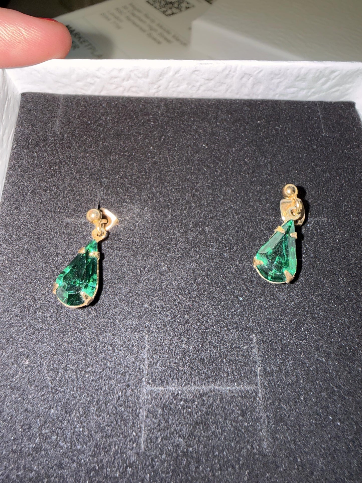 Vintage Green Teardrop Earrings, Emerald Green Drop Earrings, Gold Tone Costume Jewellery, Faceted Stone Earrings