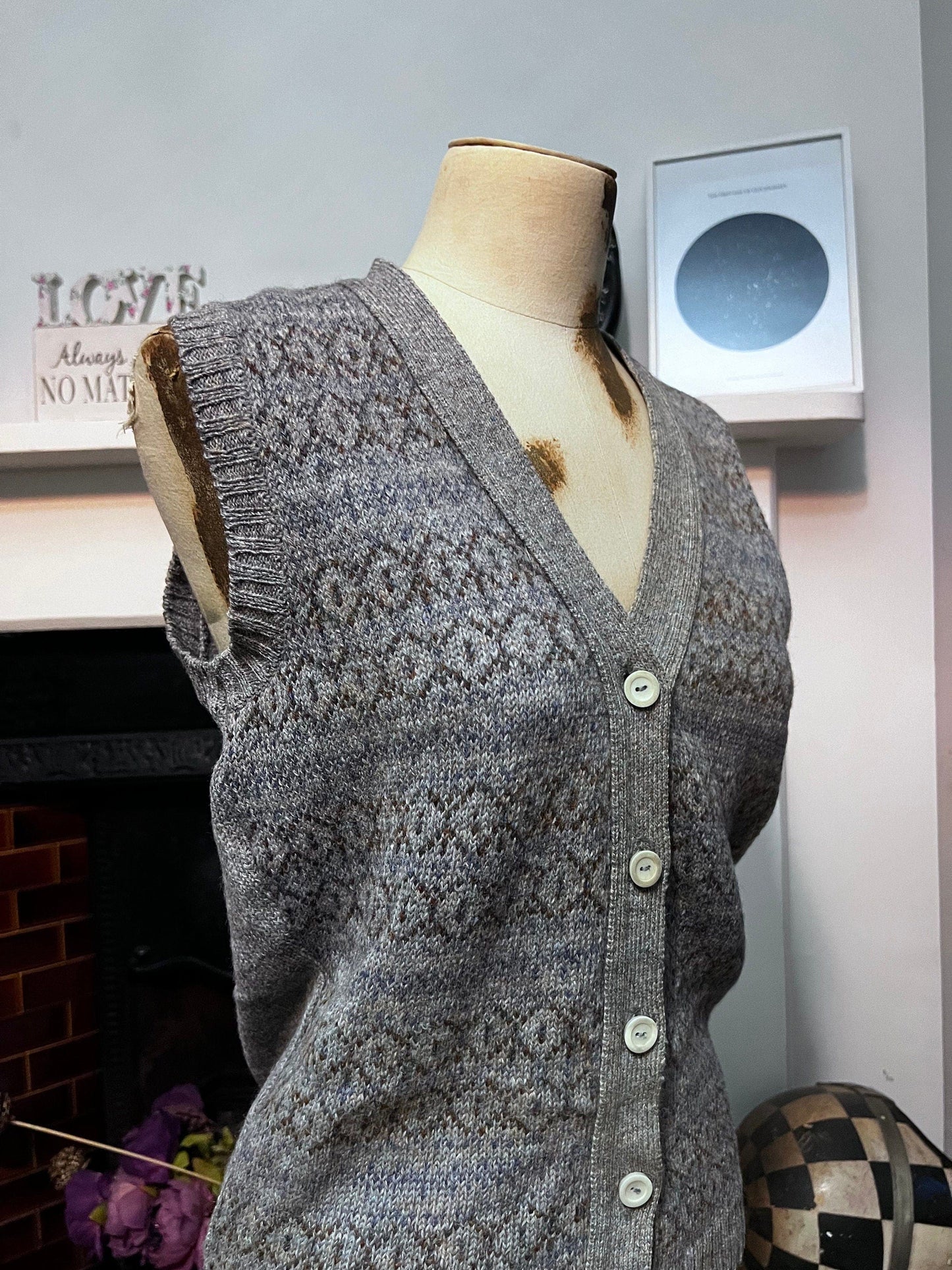 Vintage grey fairisle Cardigan sleeveless cardigan cable knit cardigan, vintage, knitwear, vintage vest, 70s cardigan grey tank pockets