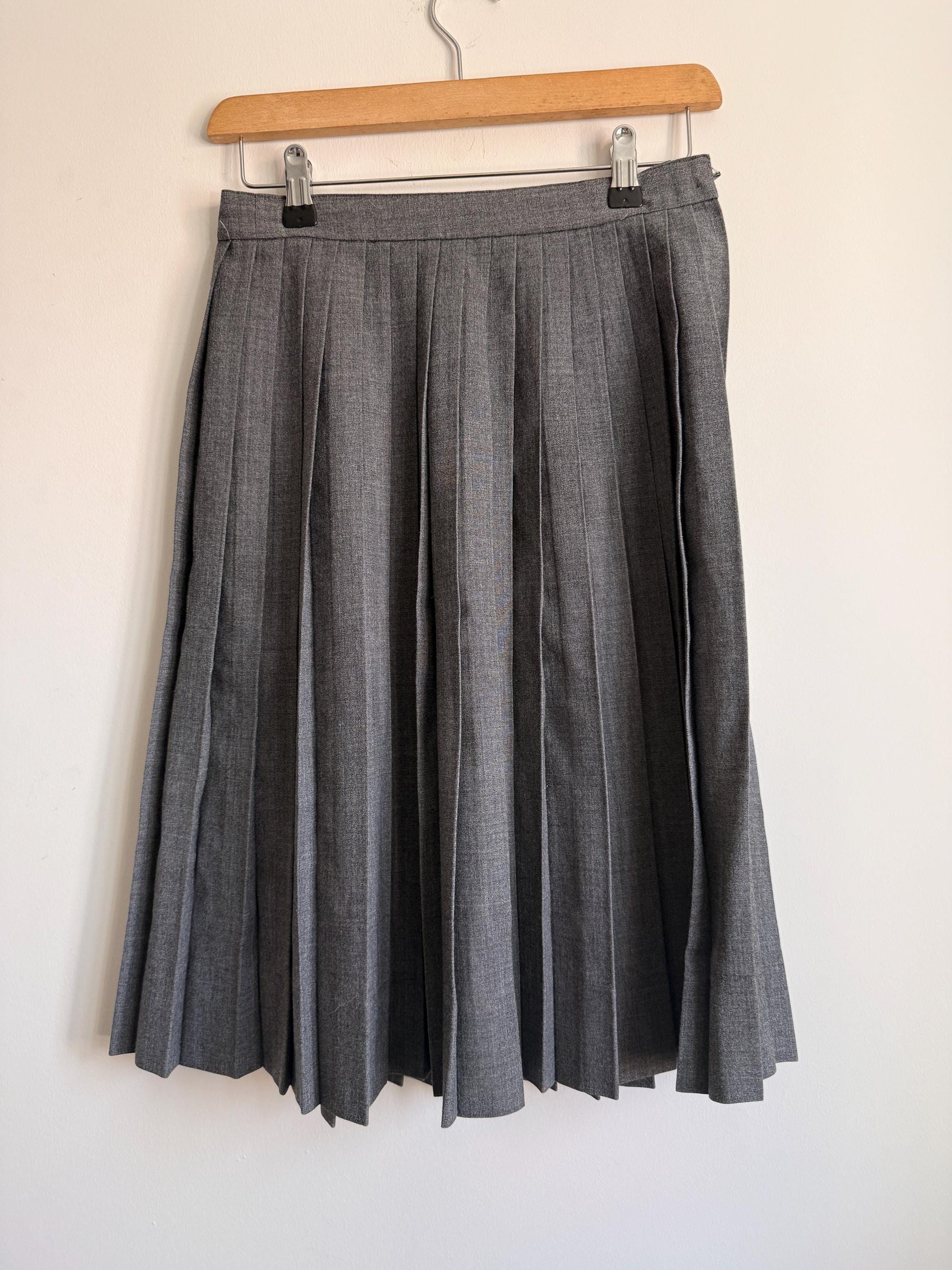 Vintage Grey Pleated Midi Skirt | Bedford Clothes | Made in Britain | UK 8-10