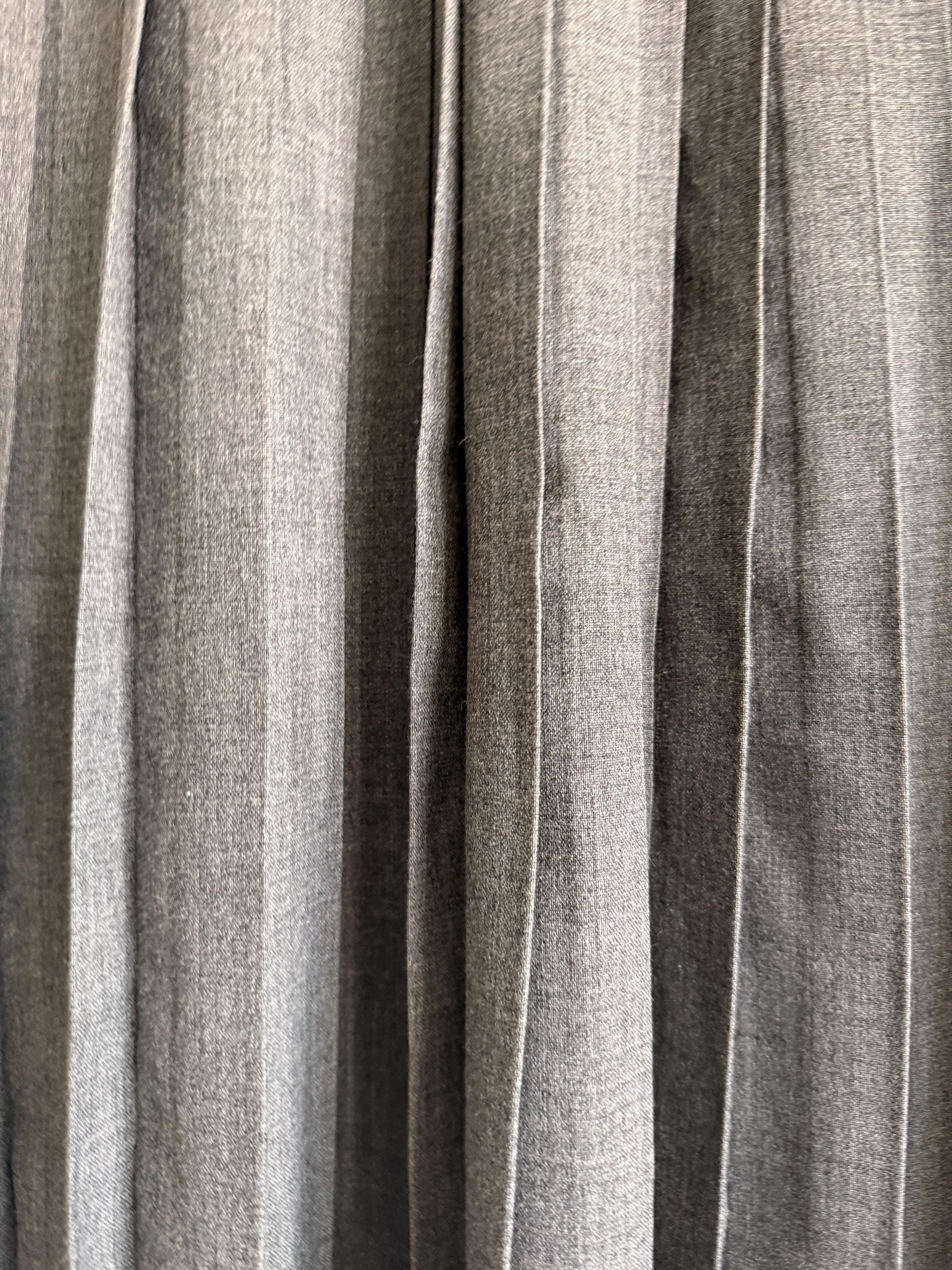 Vintage Grey Pleated Midi Skirt | Bedford Clothes | Made in Britain | UK 8-10