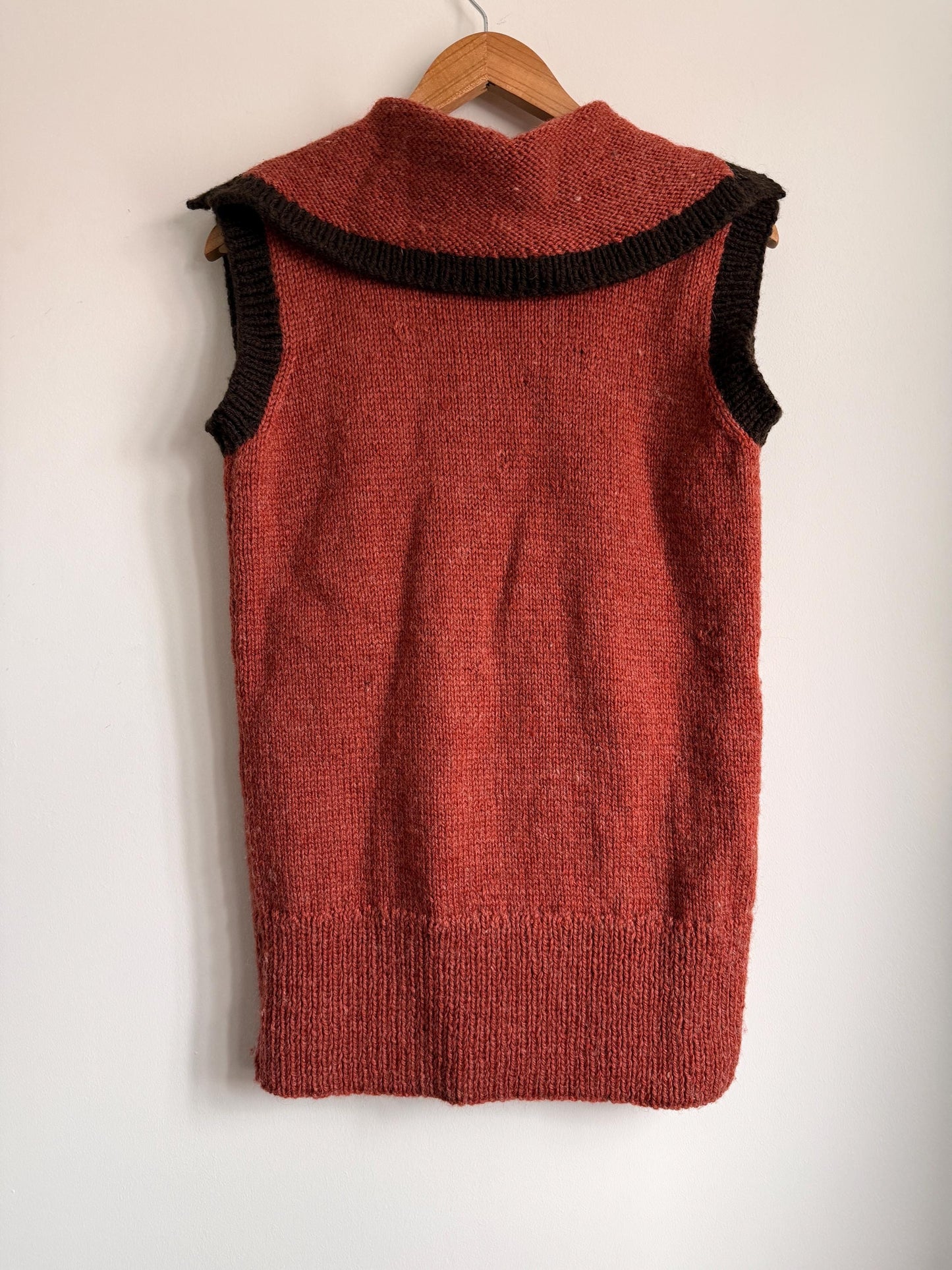Vintage Hand Knitted Wool Blend Longline Waistcoat | 1920s Style Rust & Brown Sleeveless Cardigan | Folk Cottagecore Knit | UK 10-14