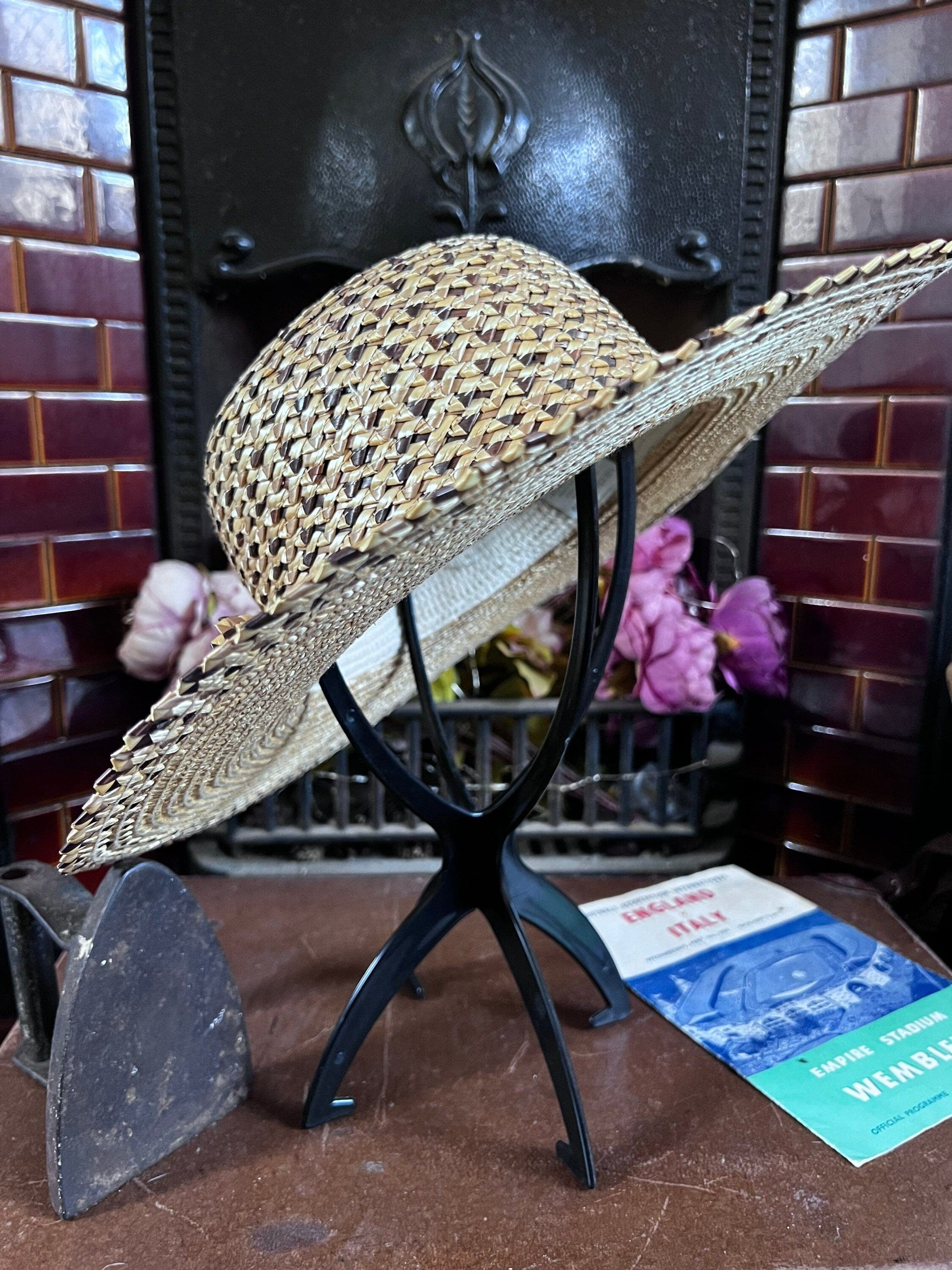 Straw wide brim Sand Vintage Style 1989s does 1940s Canopy Brim Summer Sun Hat 1980’s Tilt Hat , 40’s wide brim straw Hat, Vintage Sun Hat