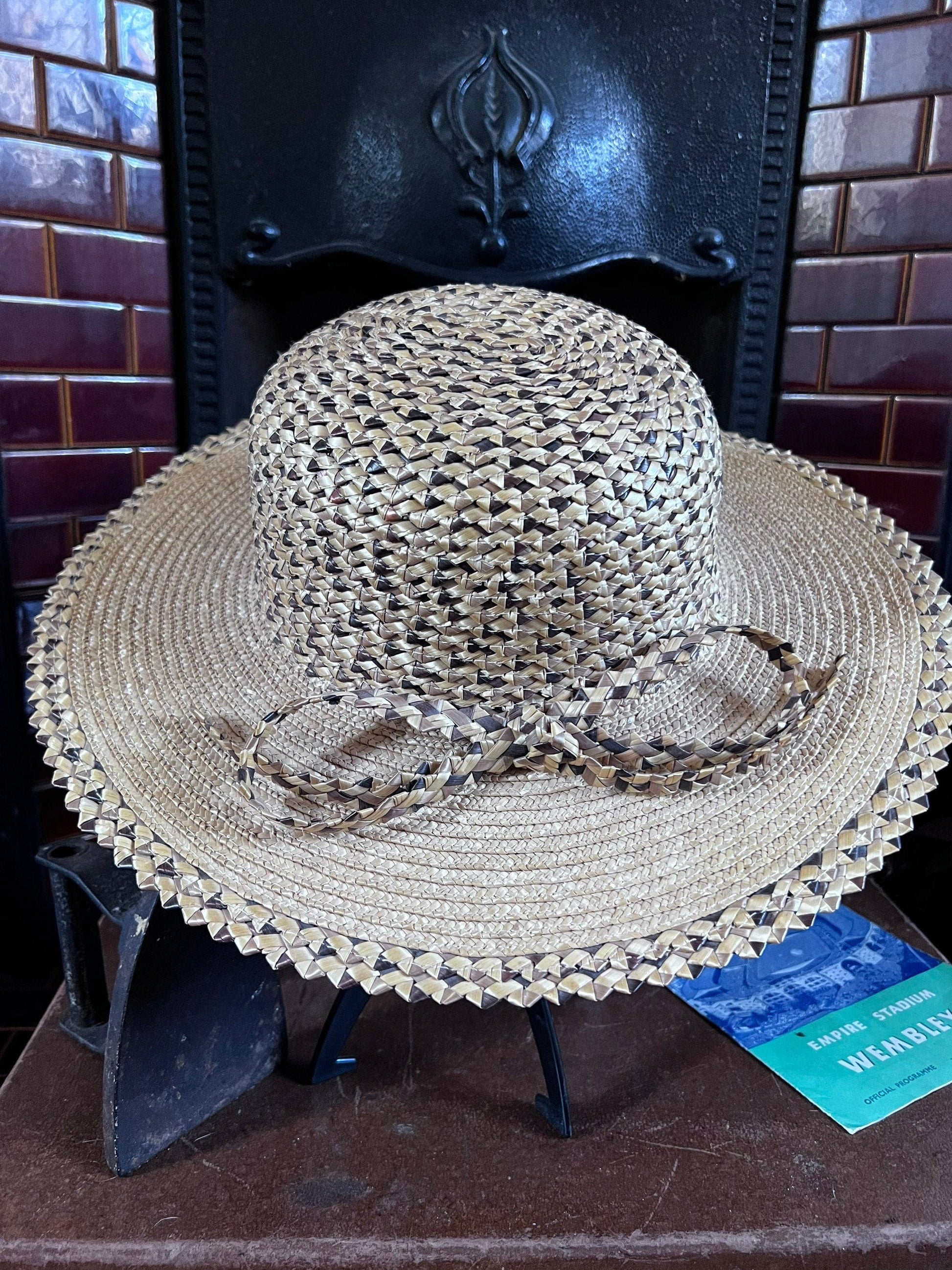 Straw wide brim Sand Vintage Style 1989s does 1940s Canopy Brim Summer Sun Hat 1980’s Tilt Hat , 40’s wide brim straw Hat, Vintage Sun Hat
