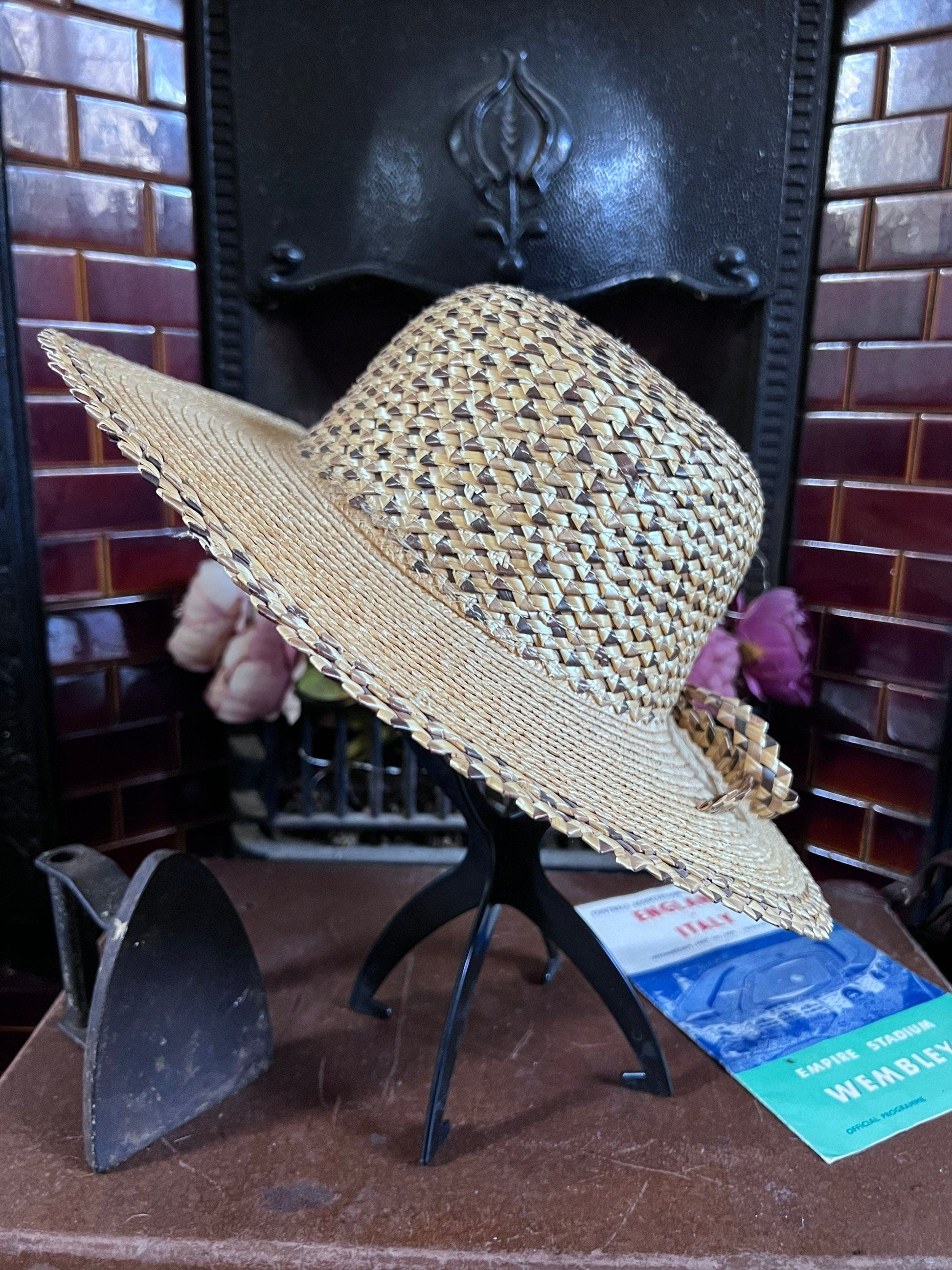 Straw wide brim Sand Vintage Style 1989s does 1940s Canopy Brim Summer Sun Hat 1980’s Tilt Hat , 40’s wide brim straw Hat, Vintage Sun Hat