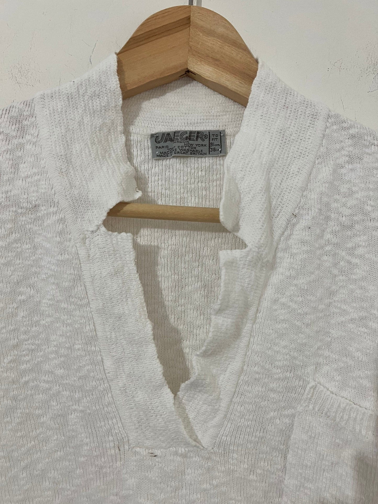 80s white Jaeger Jumper knitwear white fine knit jumper