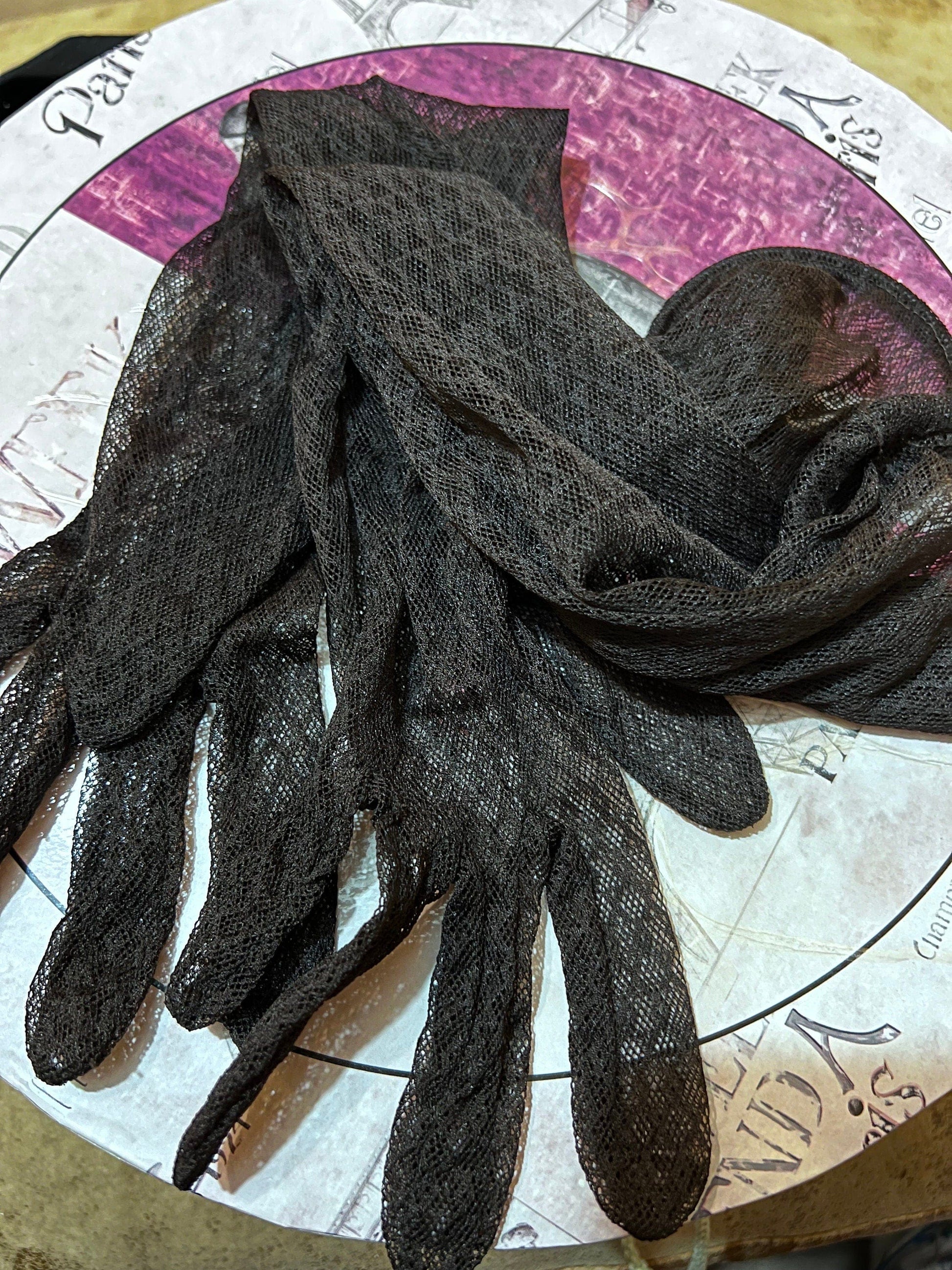 Vintage Ladies Long Black Stretch lace Gloves - lace Longer Style Long Black Gloves -  Size Small Gloves, Ladies Gloves, Black Gloves,