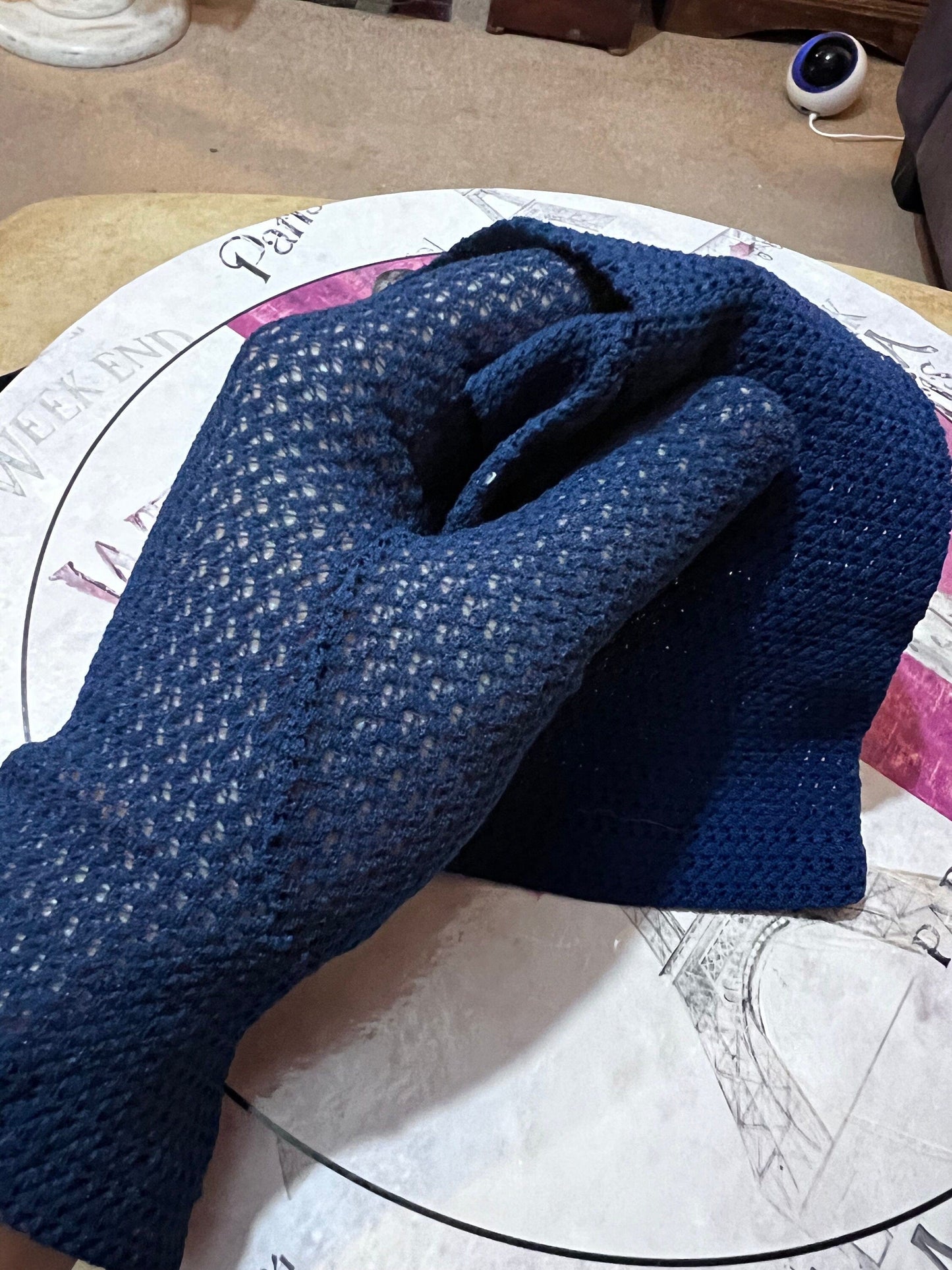 Vintage Ladies navy blue Stretch lace Gloves - lace  Style navy blue Gloves -  Size Small Gloves, Ladies Gloves, navy Gloves, lace gloves