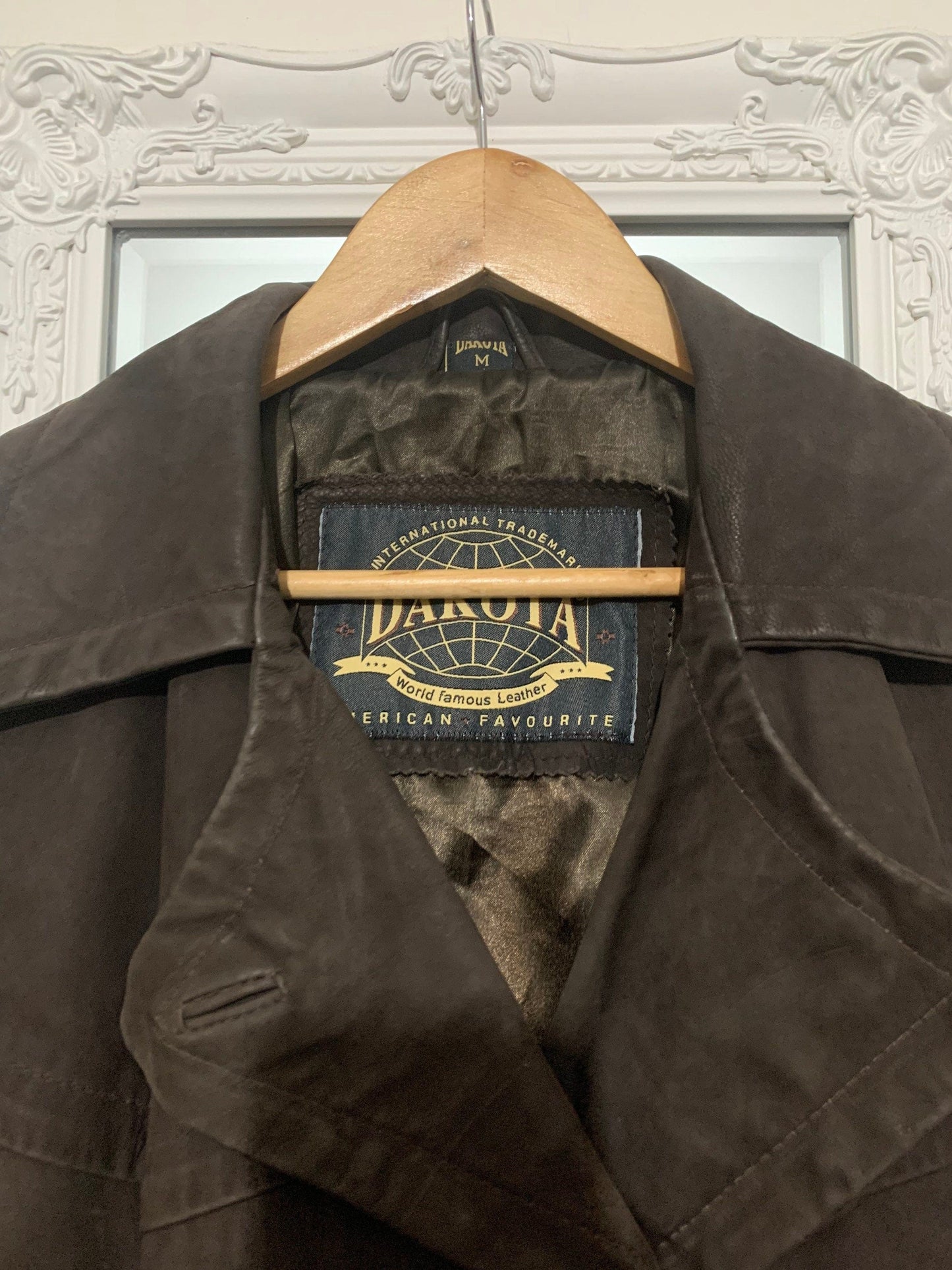 Vintage womens brown Dakota Leather Biker Jacket/Coat
