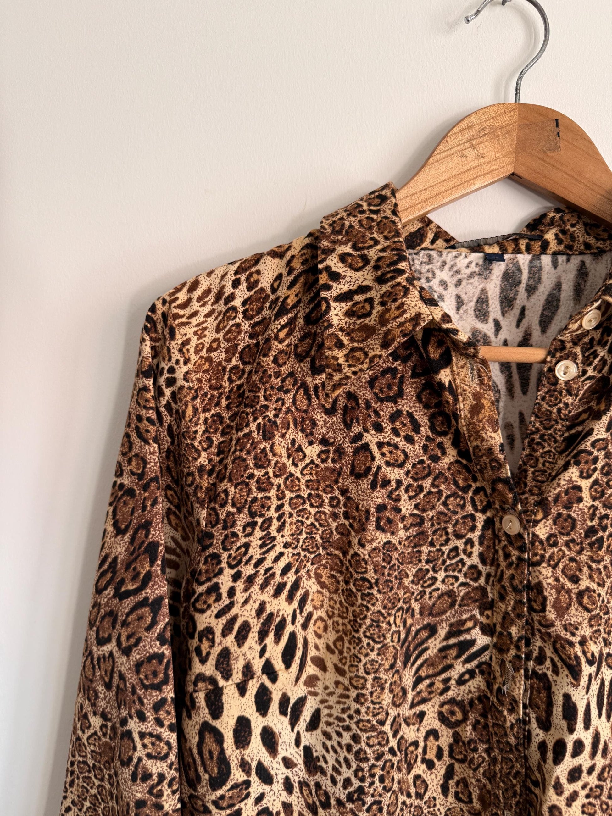 Vintage Leopard Print Blouse 90s Animal Print Shirt Safari Print Button Up Top Women's Long Sleeve Vintage Blouse Neutral Leopard Shirt