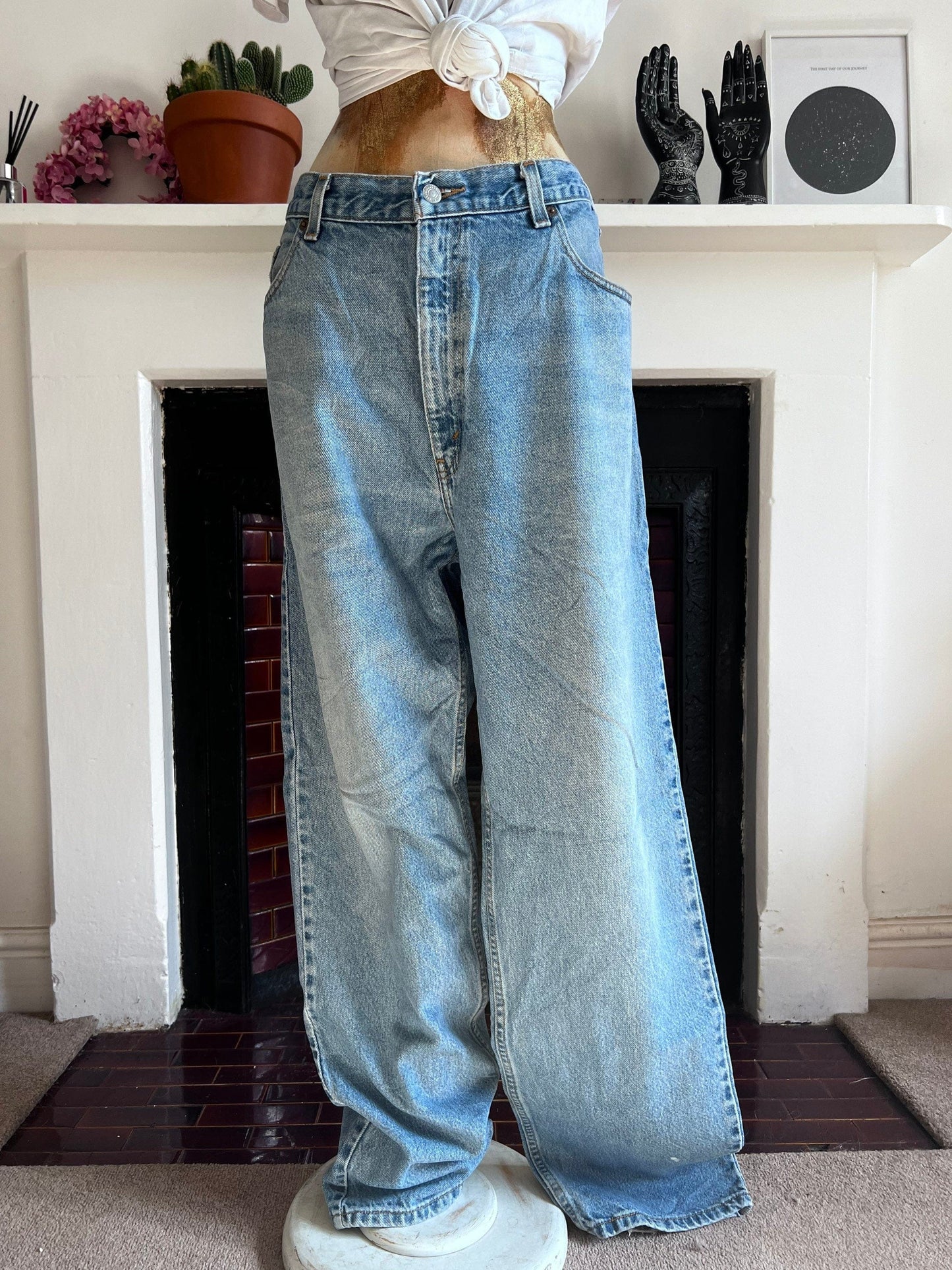 Vintage Levi Jeans Relaxed Straight 468 Fit - light stone wash denim jeans  - Levi Jeans 468 W40 L32