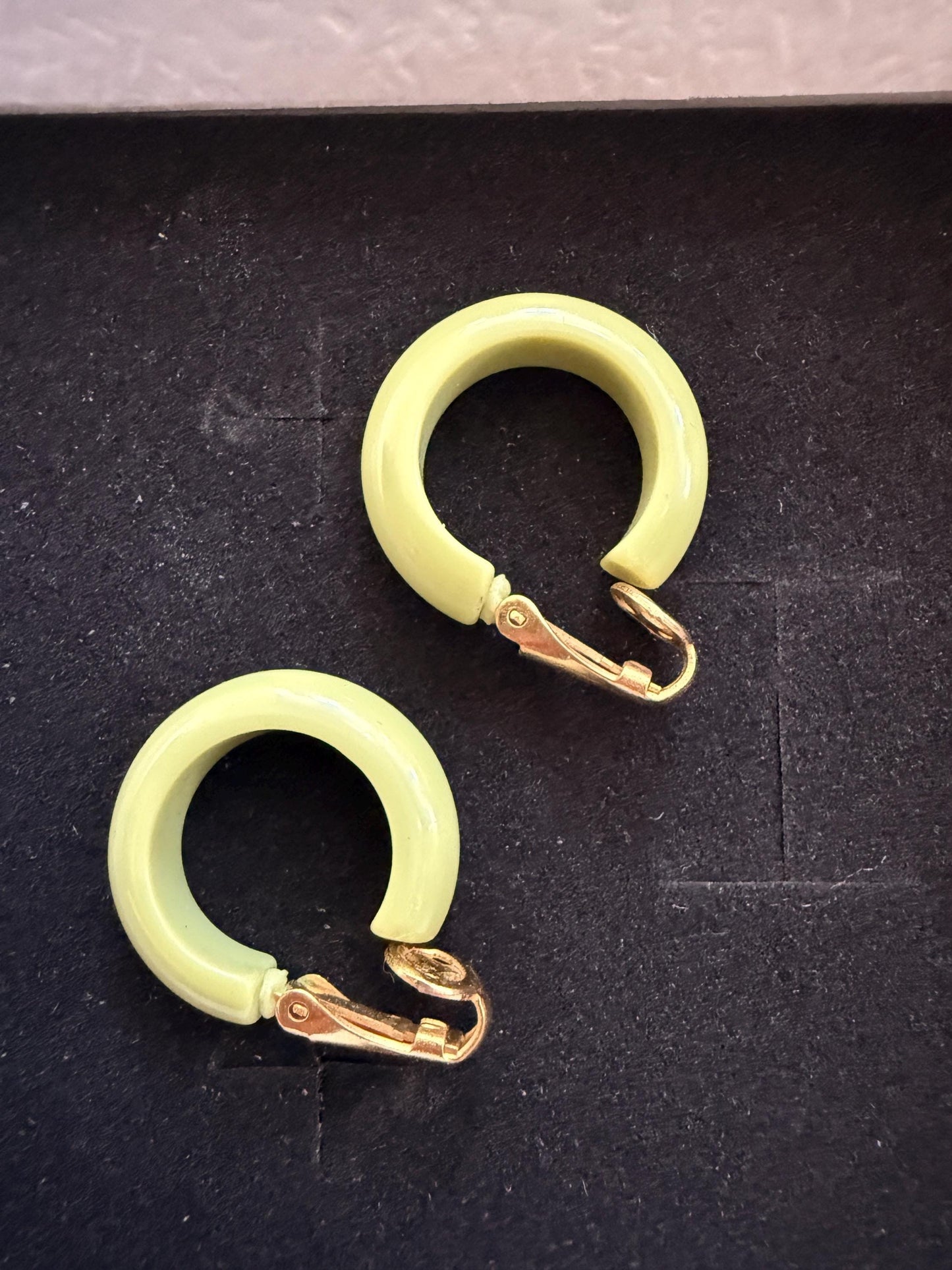 Vintage Lime Green Hoop Earrings, Chunky Clip On Earrings, Retro Plastic Hoops, Mod Costume Jewellery