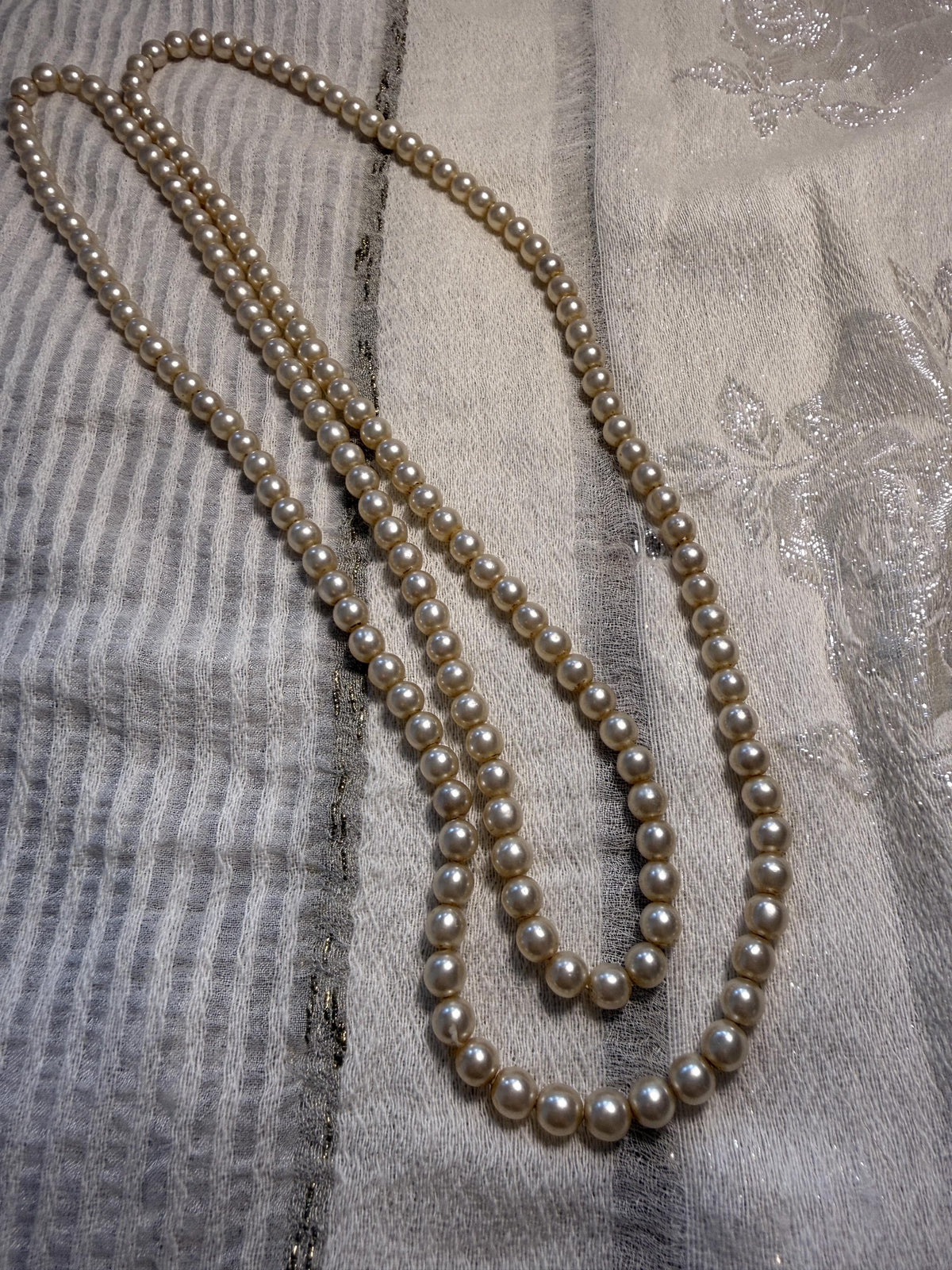 Vintage Long Faux Pearl Necklace Cream Glass Pearl Beads 1950s 1960s Jewellery