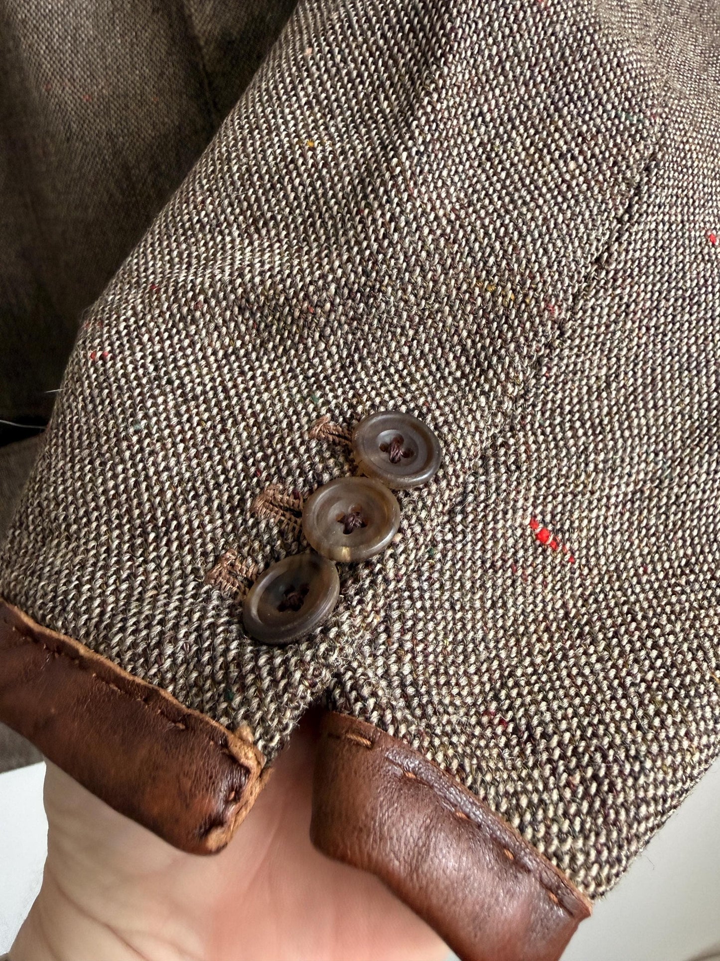 Vintage Men’s Donegal Style Fleck Tweed Sports Jacket Brown Wool Blazer Leather Trim Country Jacket