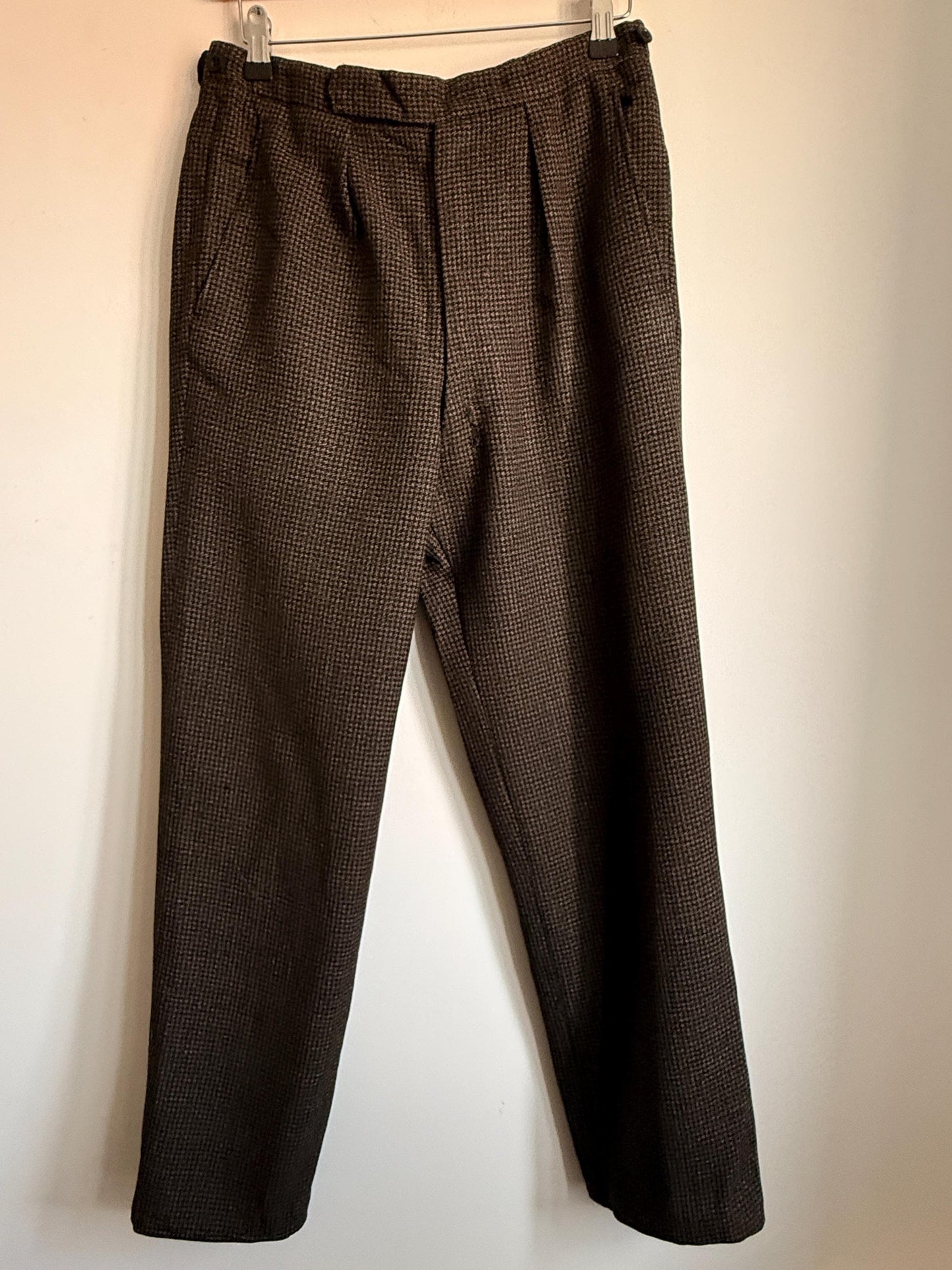 Vintage Men's Three Piece Suit Jerome Super Fine-Twist Wool Aucott Cirencester British Tailored Suit Heritage Country Tweed Size S