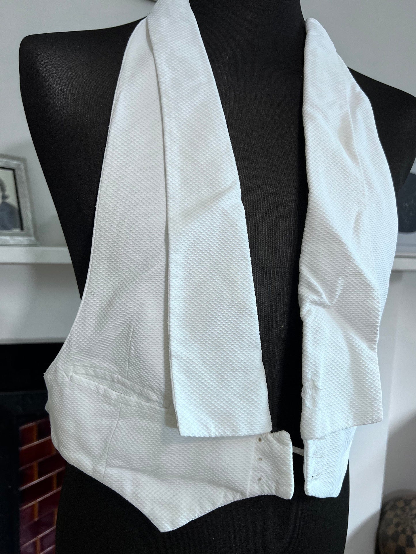 Vintage Mens White Tuxedo Waistcoat White , Suit Vest White Tie, Mens White Waffle Front Backless Tuxedo Suit Vest, elasticated back DAMAGED