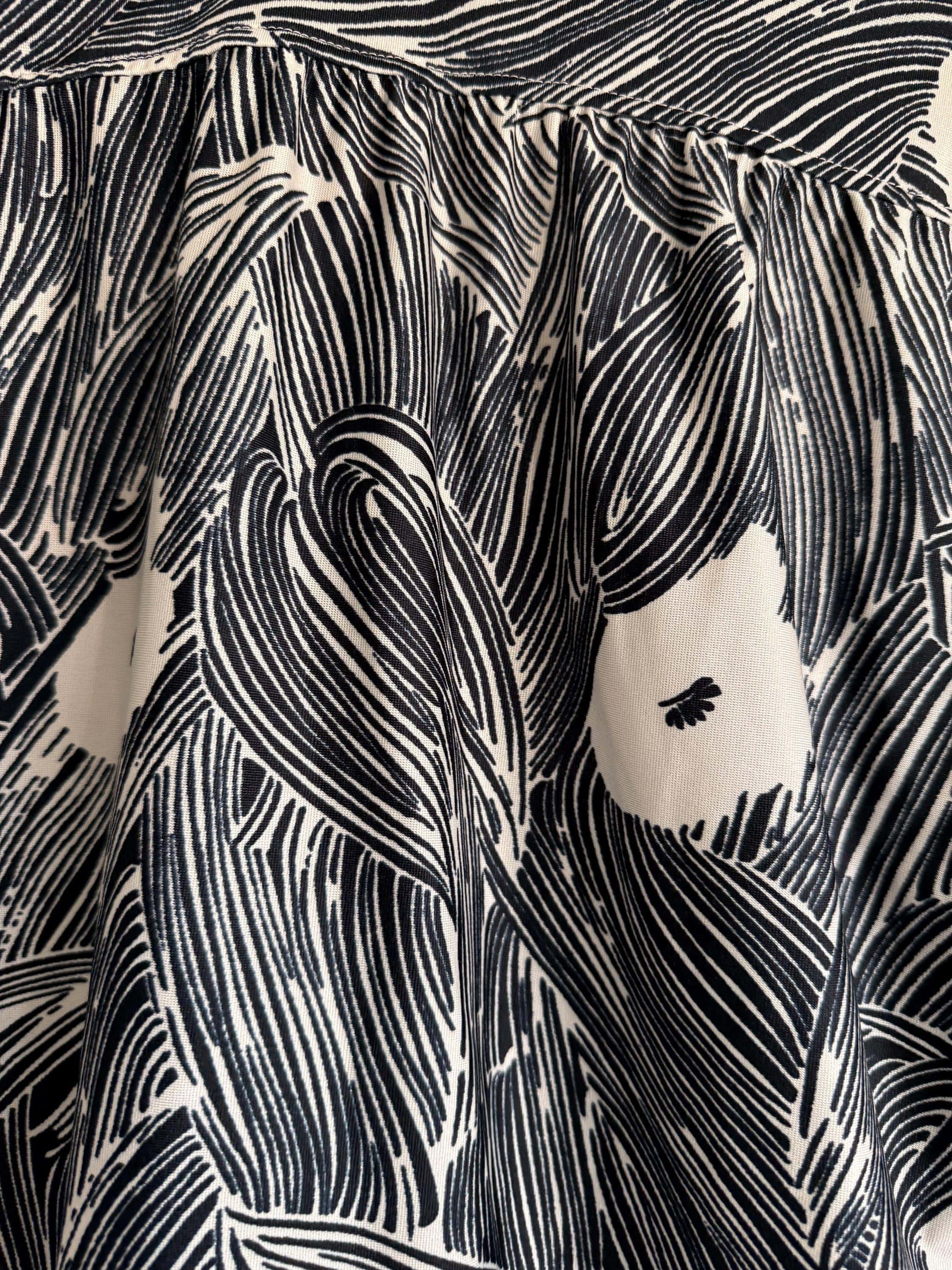 Vintage Monochrome Leaf Print Blouse | Abstract Botanical Shirt | 90s Black White Blouse | UK 14