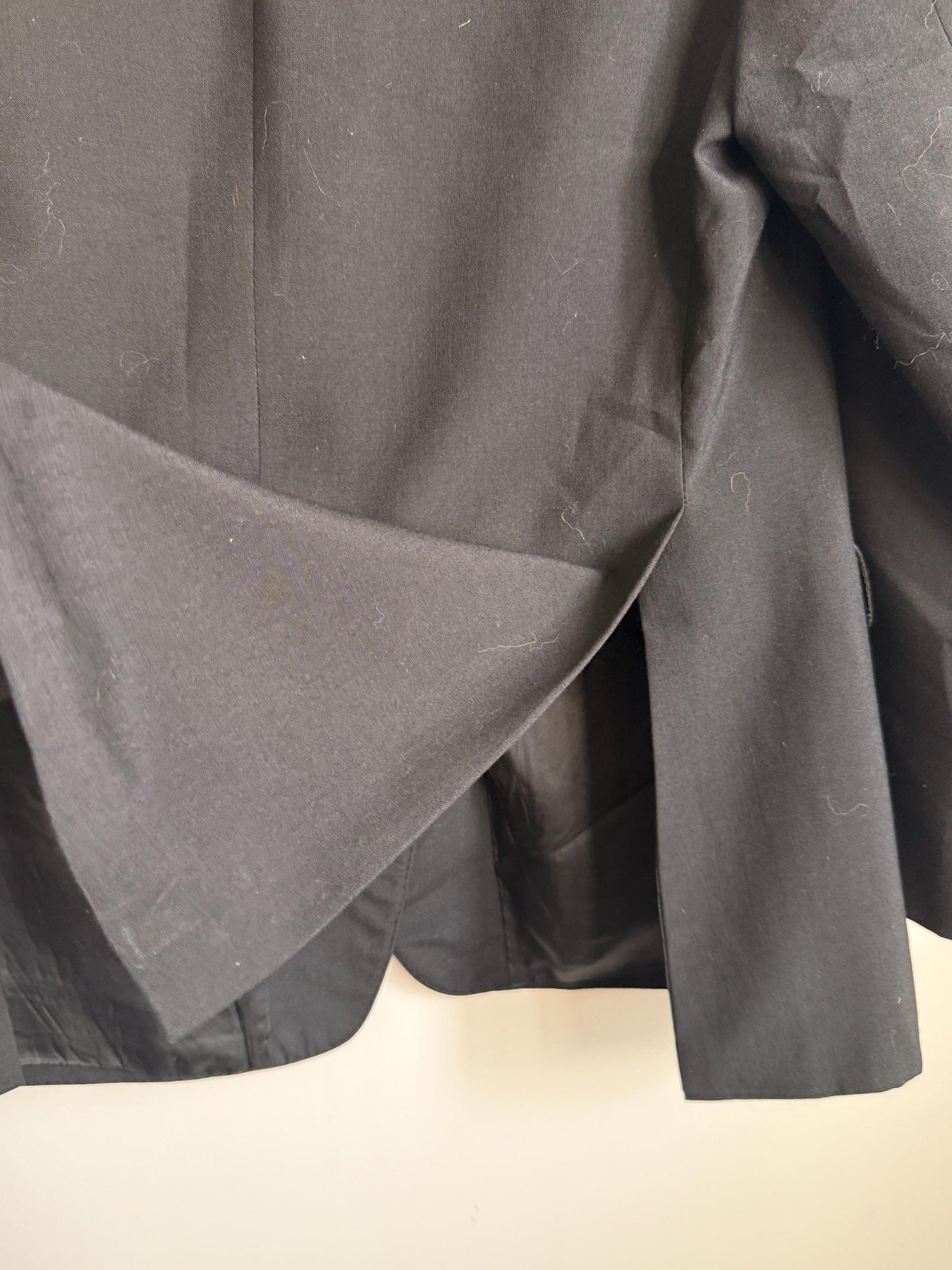 Vintage Moss Bros Covent Garden Black Dinner Jacket Wool Blend Tuxedo Satin Lapel Formal Evening Wear