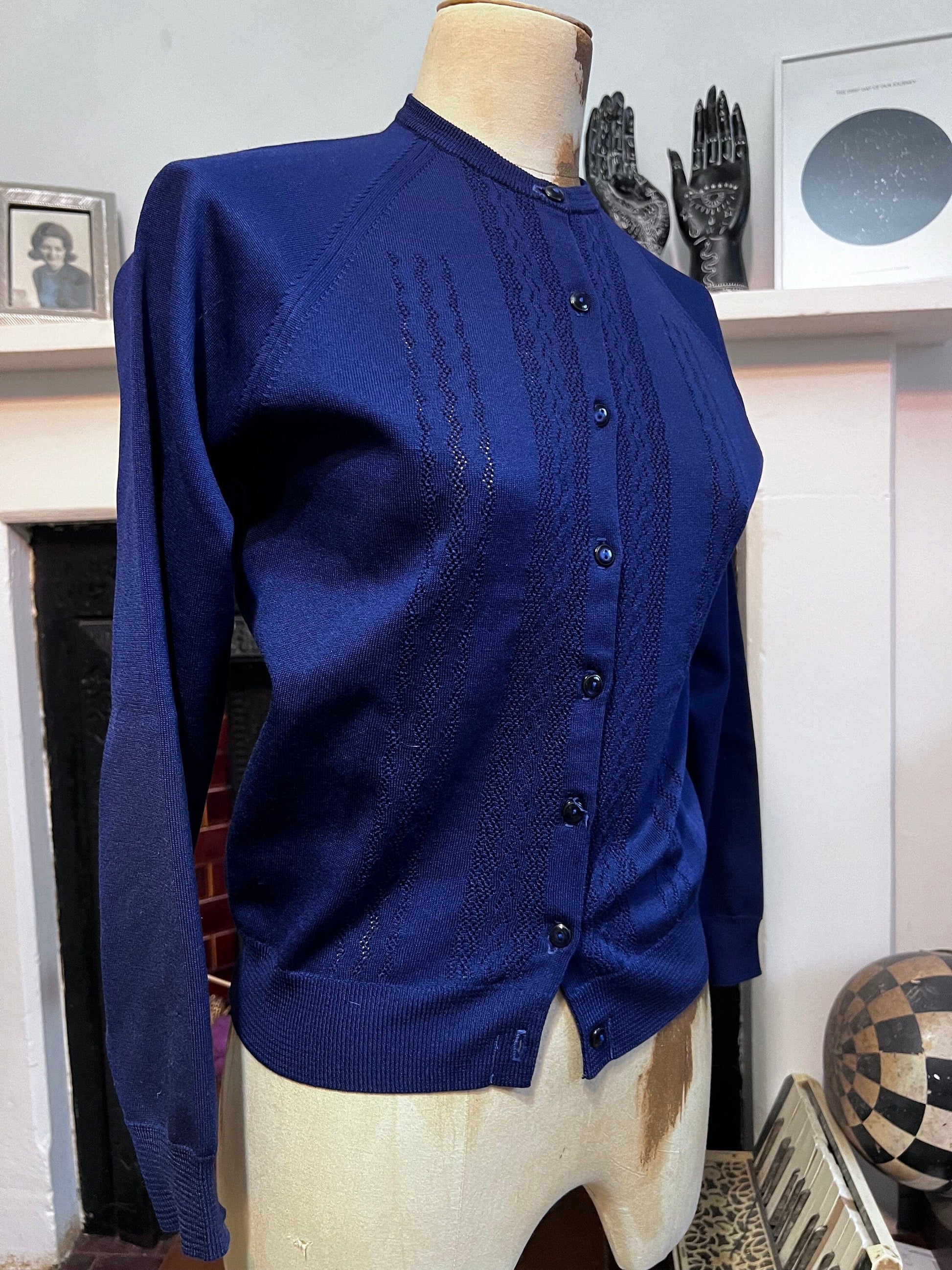 Vintage navy Cardigan crimpelen cardigan navy blue knit cardigan, navy vintage, vintage knitwear, vintage jumper, 50s cardigan St Michael M&