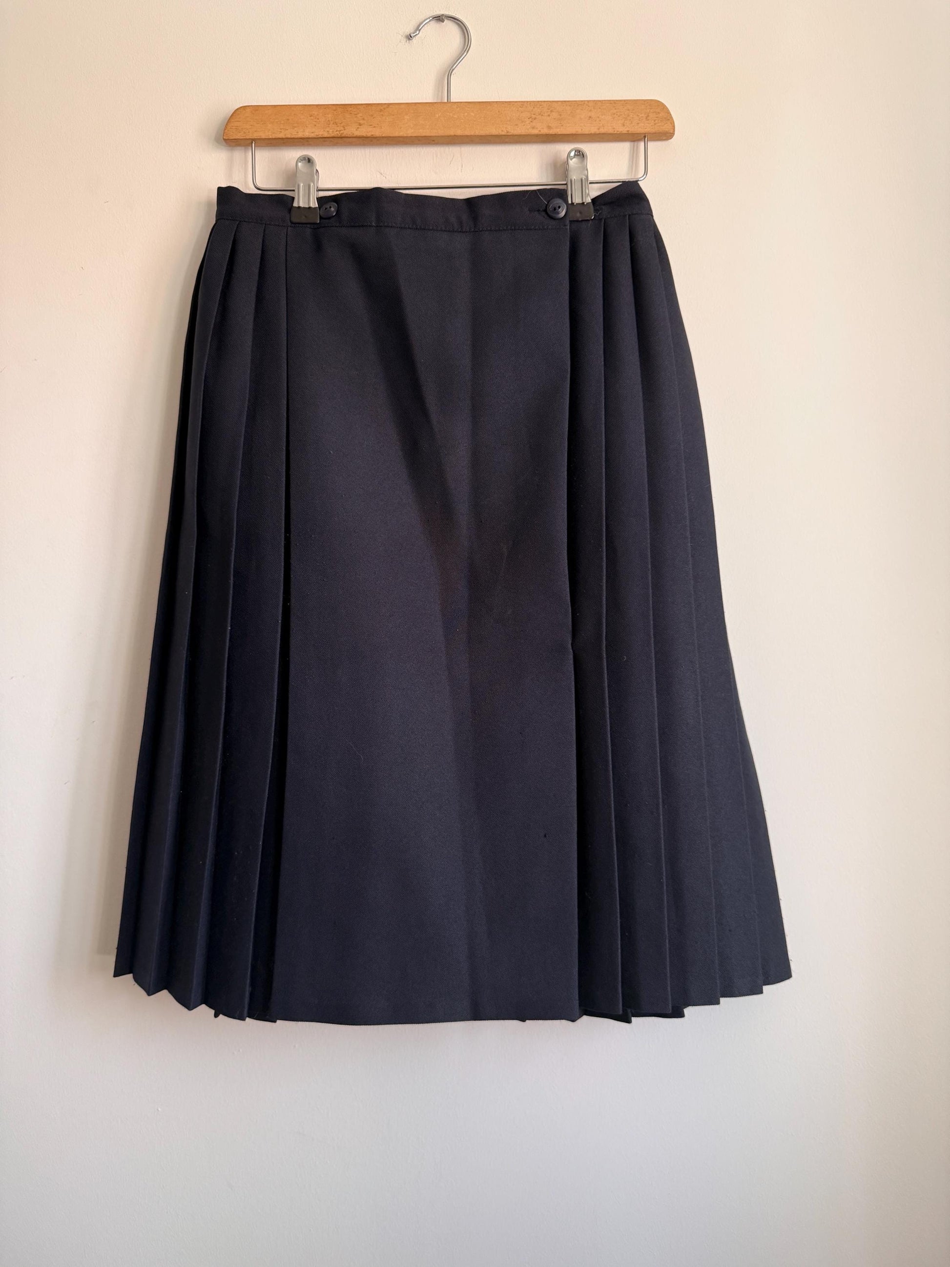 Vintage Navy Pleated Midi Wrap Skirt | Classic Schoolcore | UK 8-10
