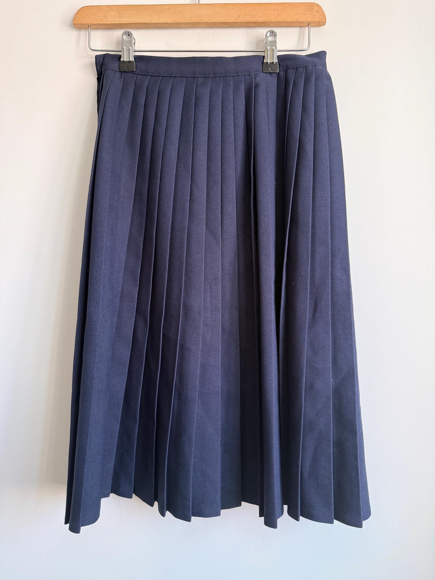 Vintage Navy Pleated Midi Wrap Skirt | Classic Schoolcore | UK6-8