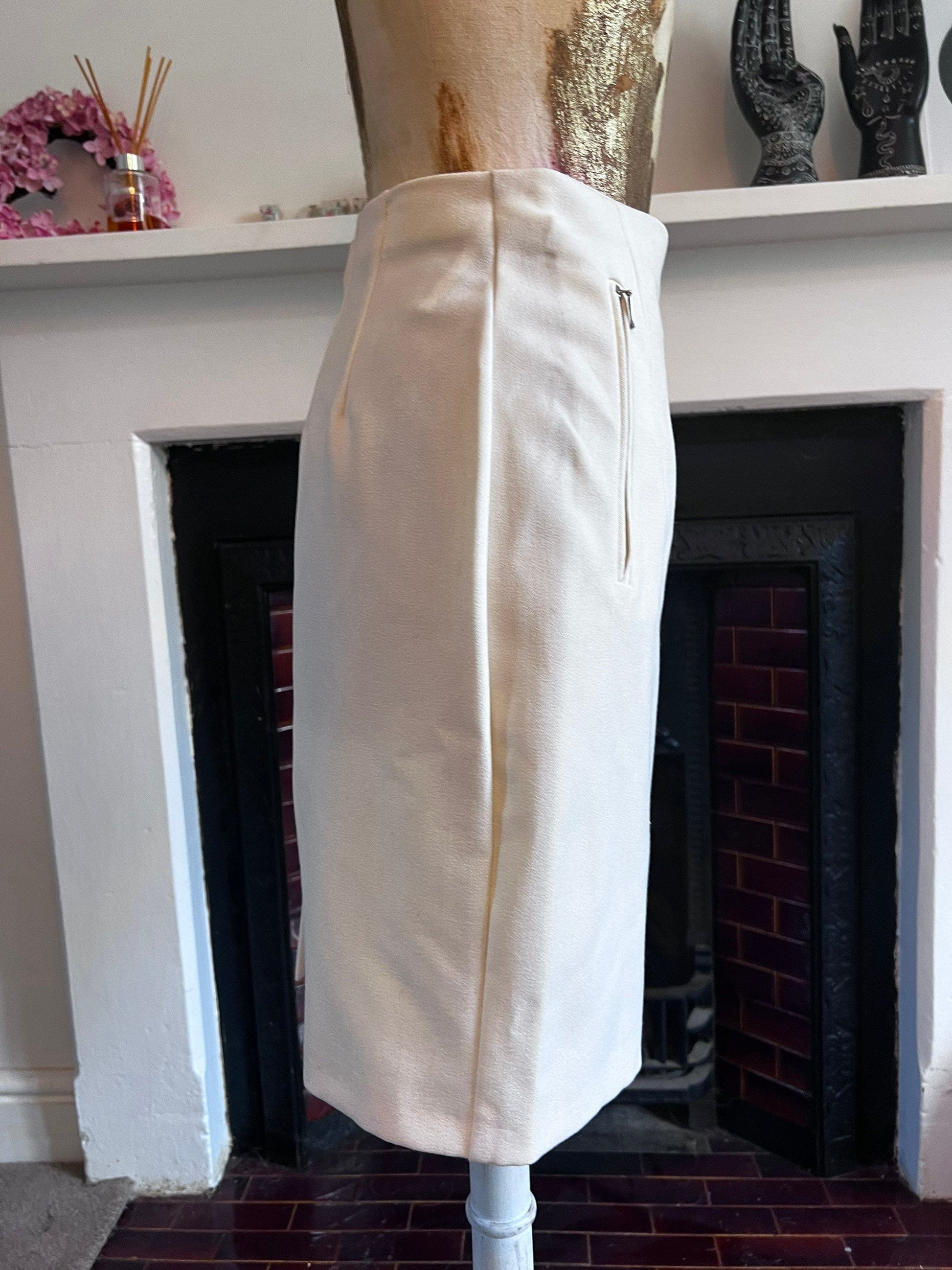 Vintage 80s M&S Cream Pencil skirt - Zip Pocket Detail pencil skirt UK12