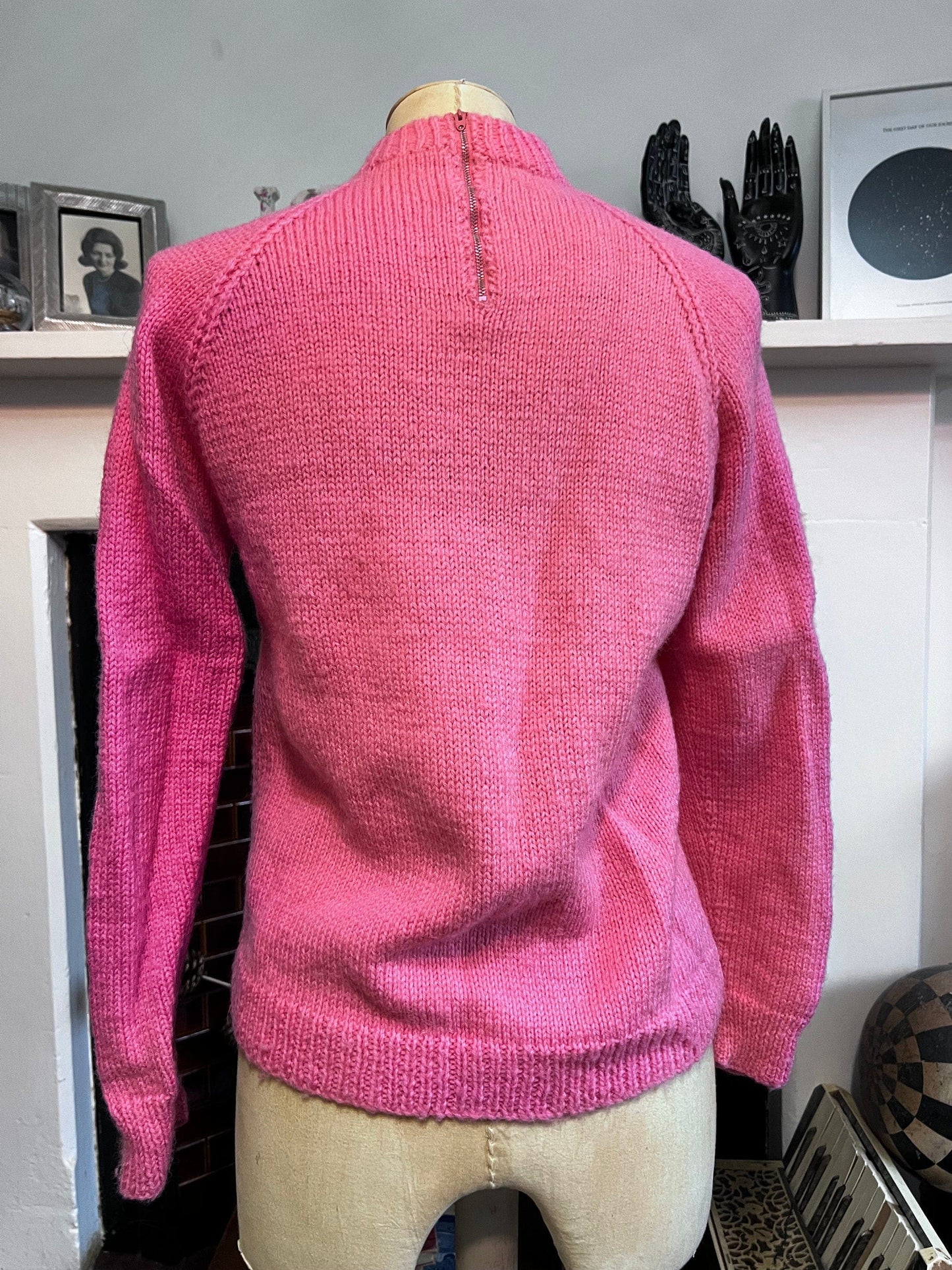 Vintage pink jumper hand knit, jumper pink jumper, vintage handmade knitwear, vintage pullover, vintage jumper, 1950s, vintage knitwear, top