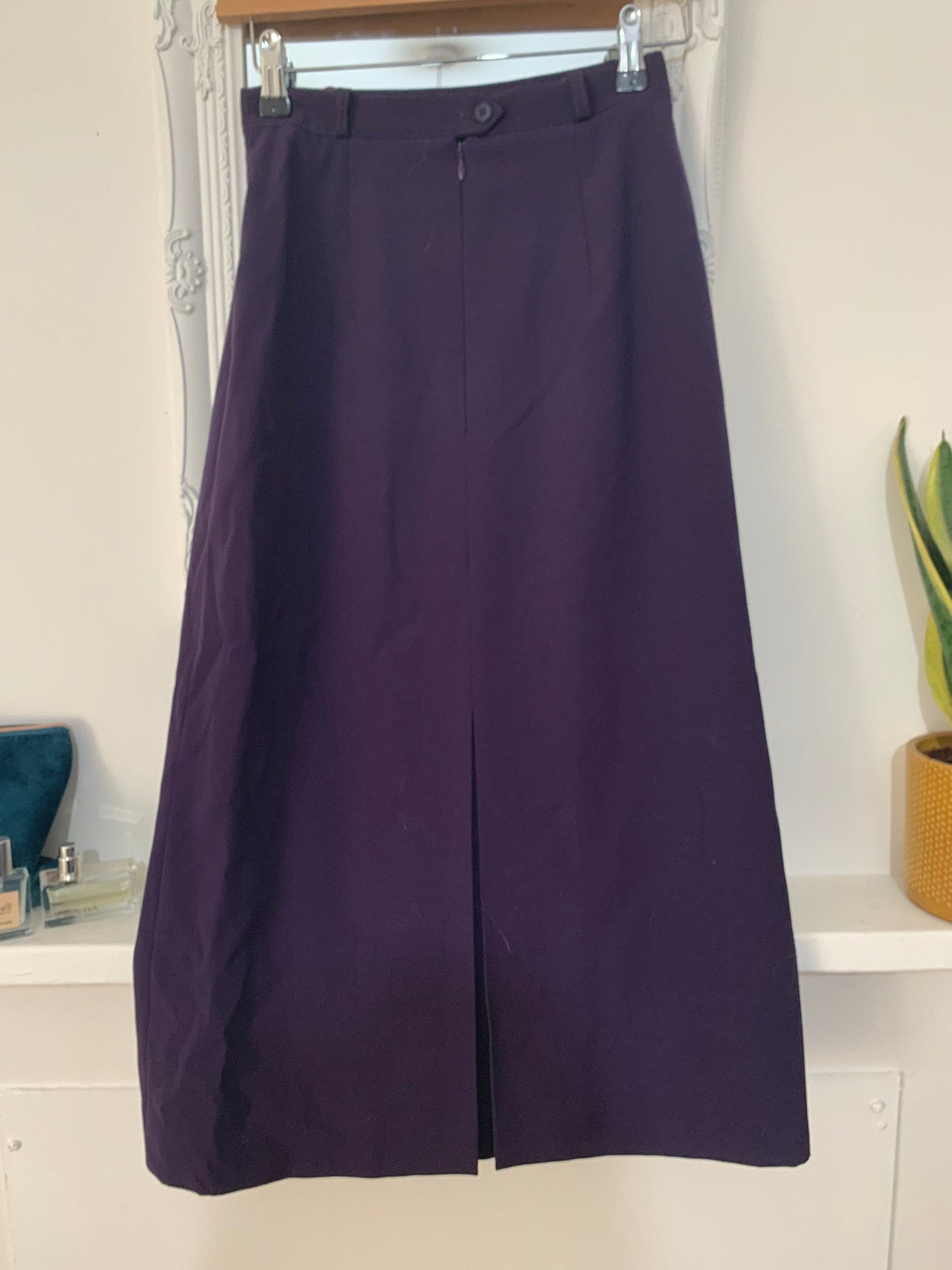 Vintage Purple polycotton Aline Skirt - A Line Pleated - UK8 - 1970s BaslerVintage Purple polycotton Aline Skirt - A Line Pleated - UK8 - 1970s Basler