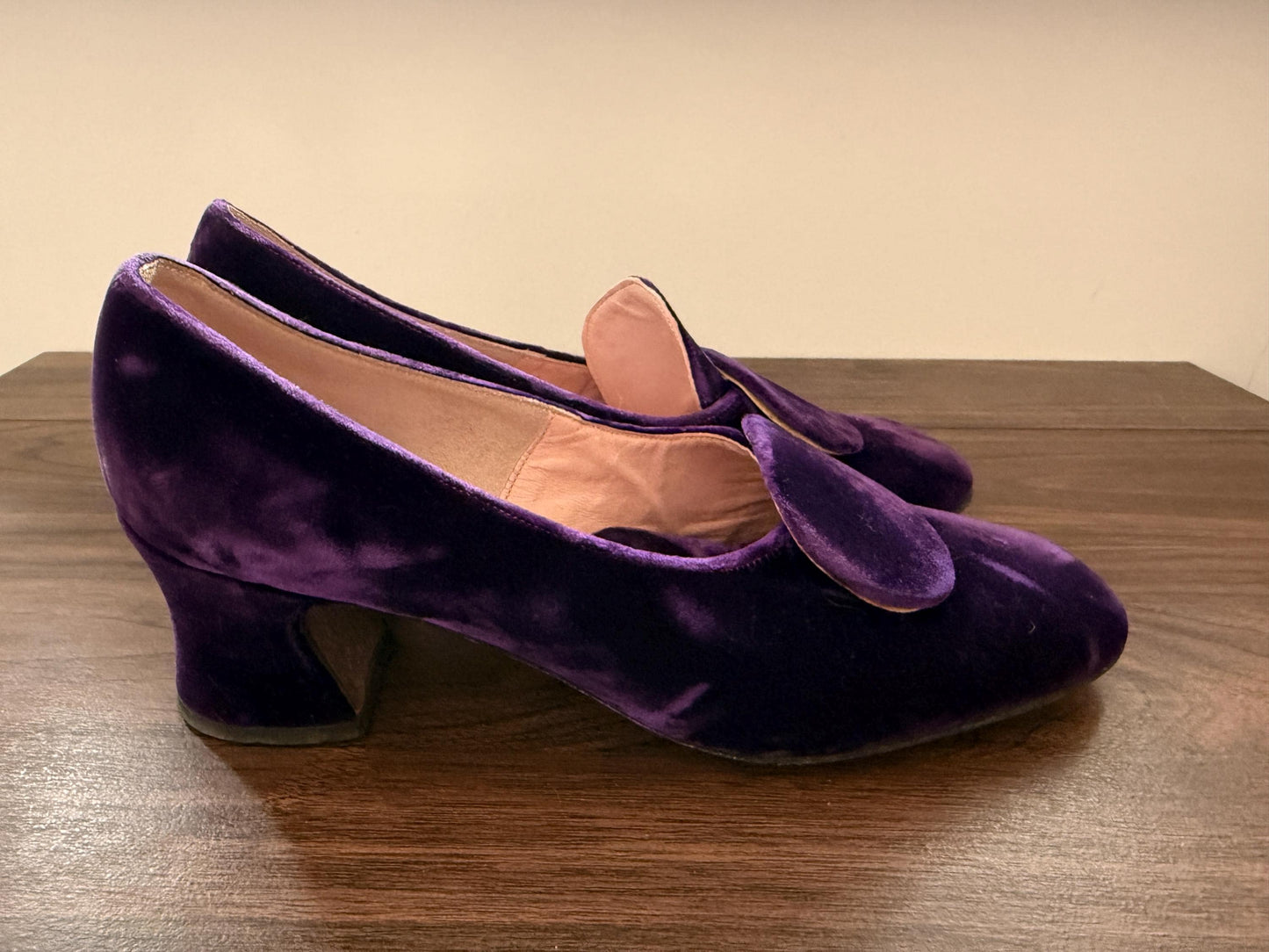 Vintage Purple Velvet Court Shoes | 1960s 1970s Block Heel, All Leather Lining