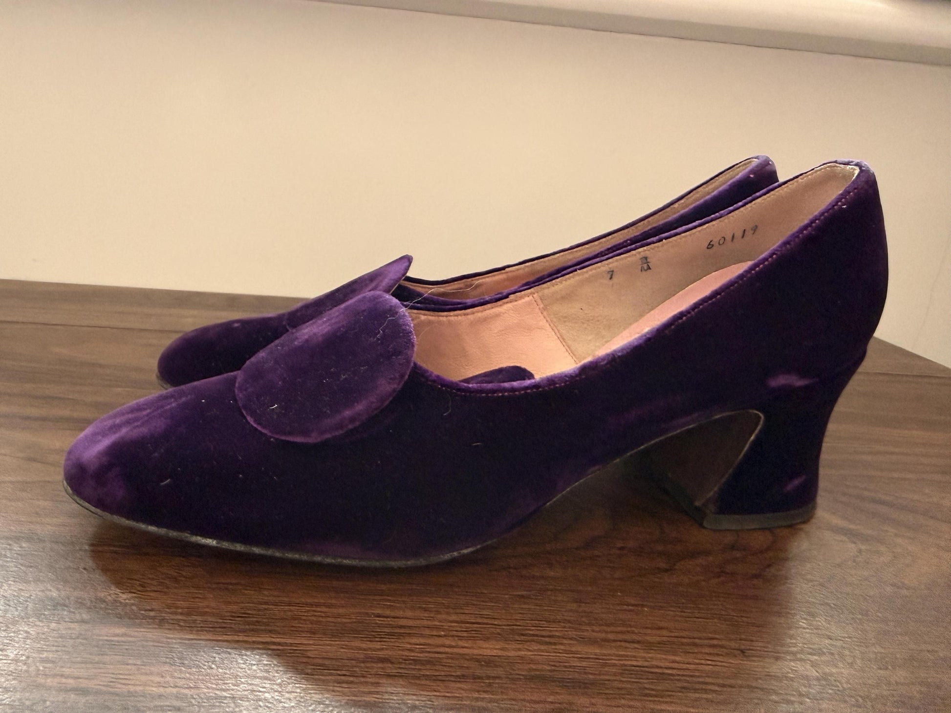 Vintage Purple Velvet Court Shoes | 1960s 1970s Block Heel, All Leather Lining