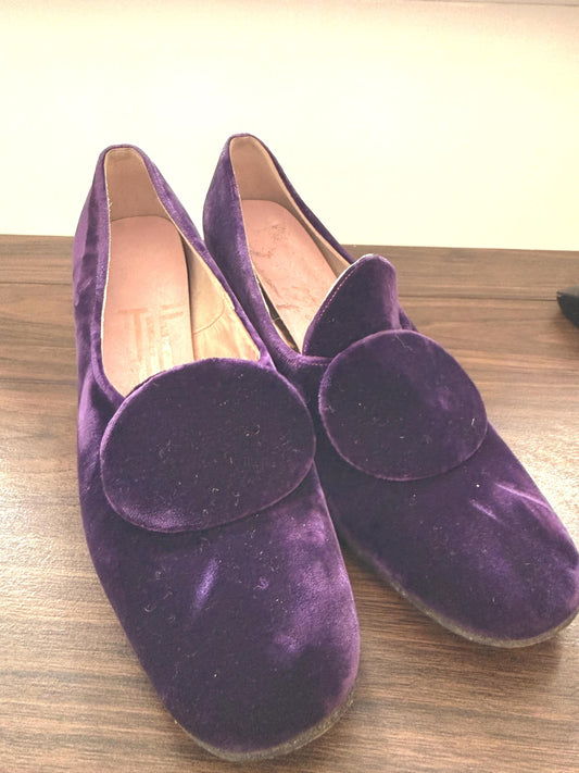 Vintage Purple Velvet Court Shoes | 1960s 1970s Block Heel, All Leather Lining