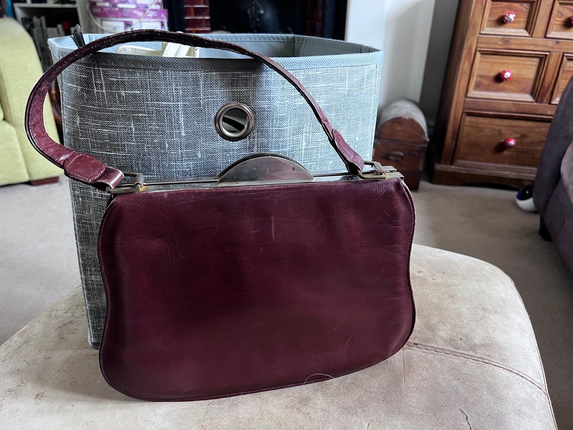 vintage red brown handbag brown ladies bag 1960s vintage bag, gold coloured clasp, 1960s leather handbag 60s brown bag, handbag