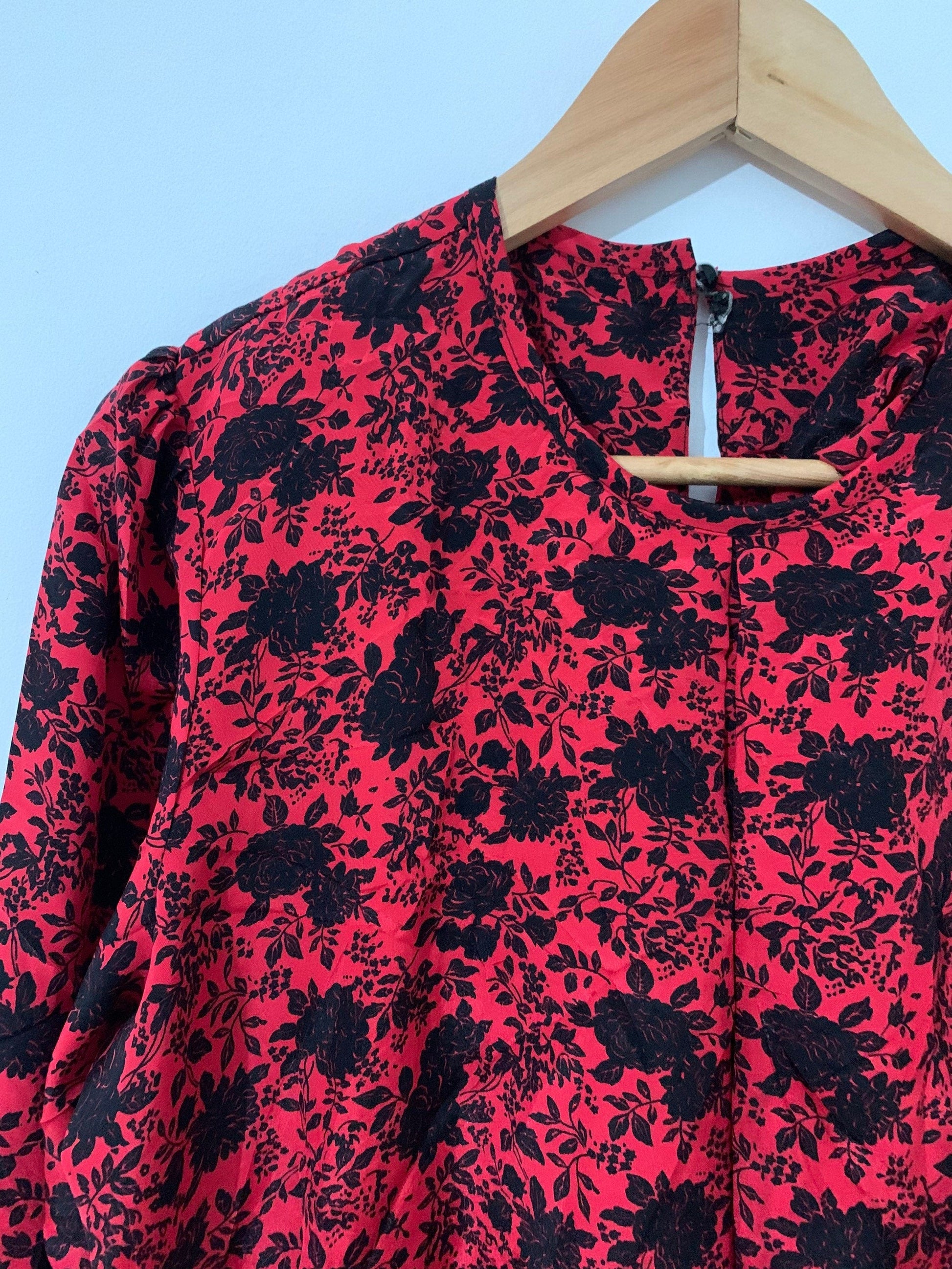 Vintage 1980s red and black dress vintage - Day Dress floral pattern dress Rare Plus Size eu 42 size 16 red voluptuous vintage