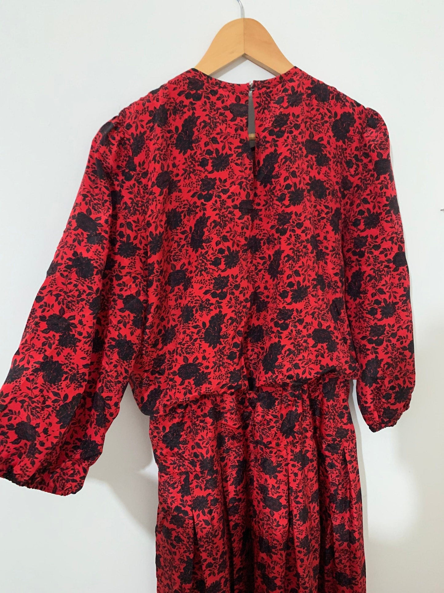 Vintage 1980s red and black dress vintage - Day Dress floral pattern dress Rare Plus Size eu 42 size 16 red voluptuous vintage