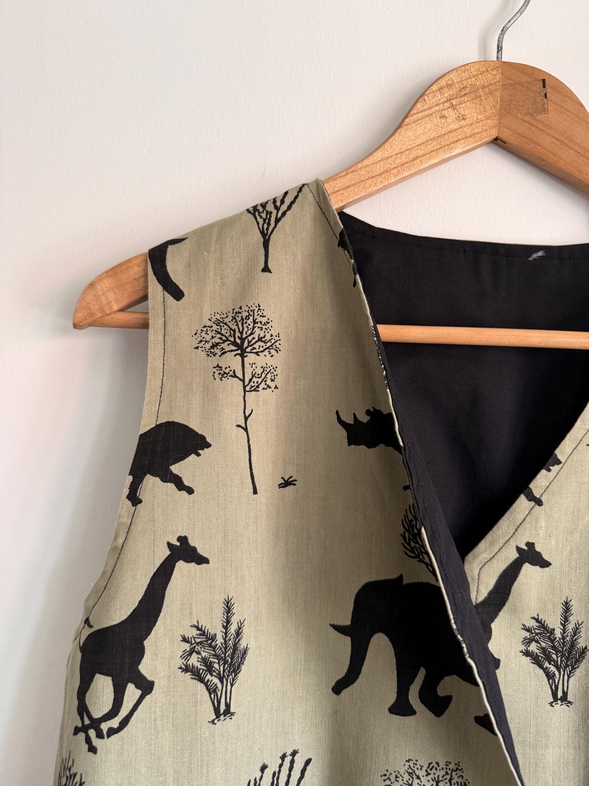 Vintage Safari Animal Print Waistcoat | Elephant Giraffe Rhino Lion Vest | Novelty Vintage Waistcoat | Safari Clothing | UK 12